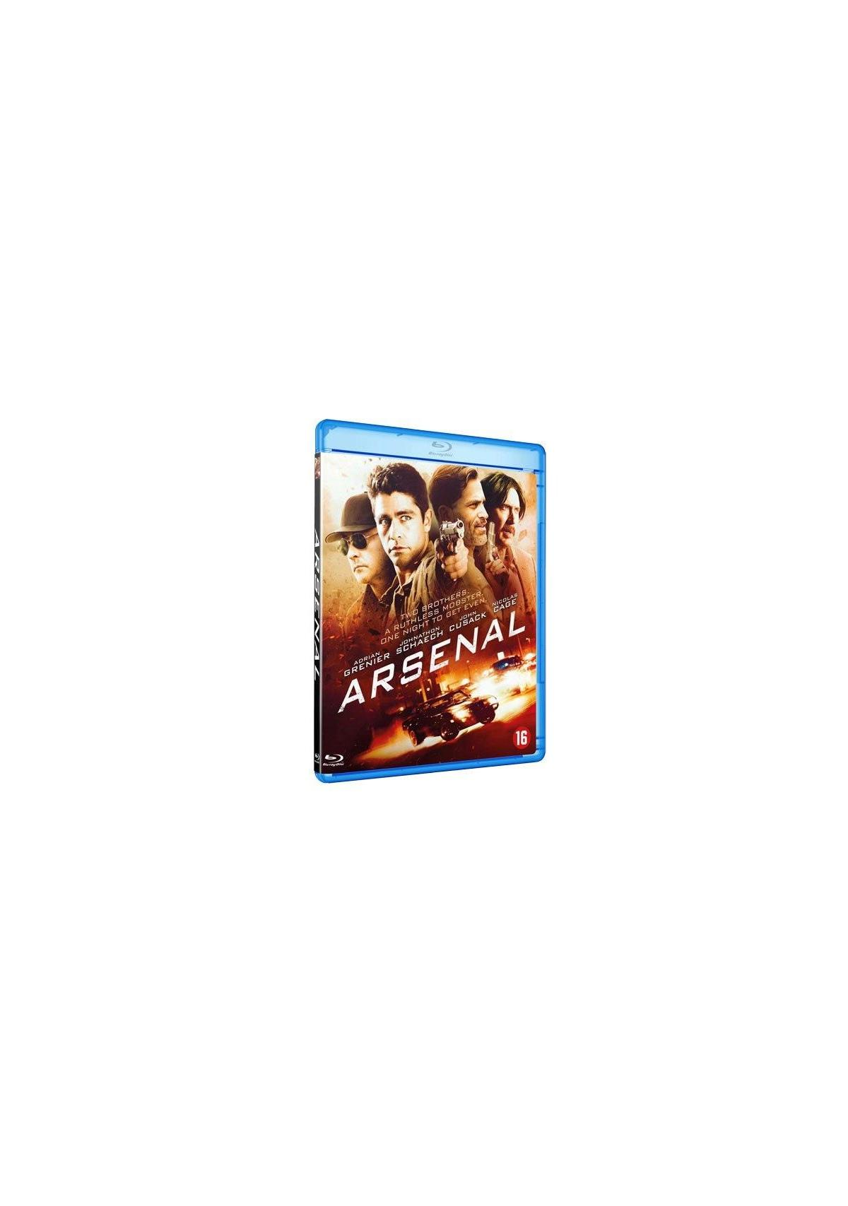 Couverture du film Arsenal. Quatre personnes sont présentées au premier plan. Le titre est "ARSENAL" en rouge.