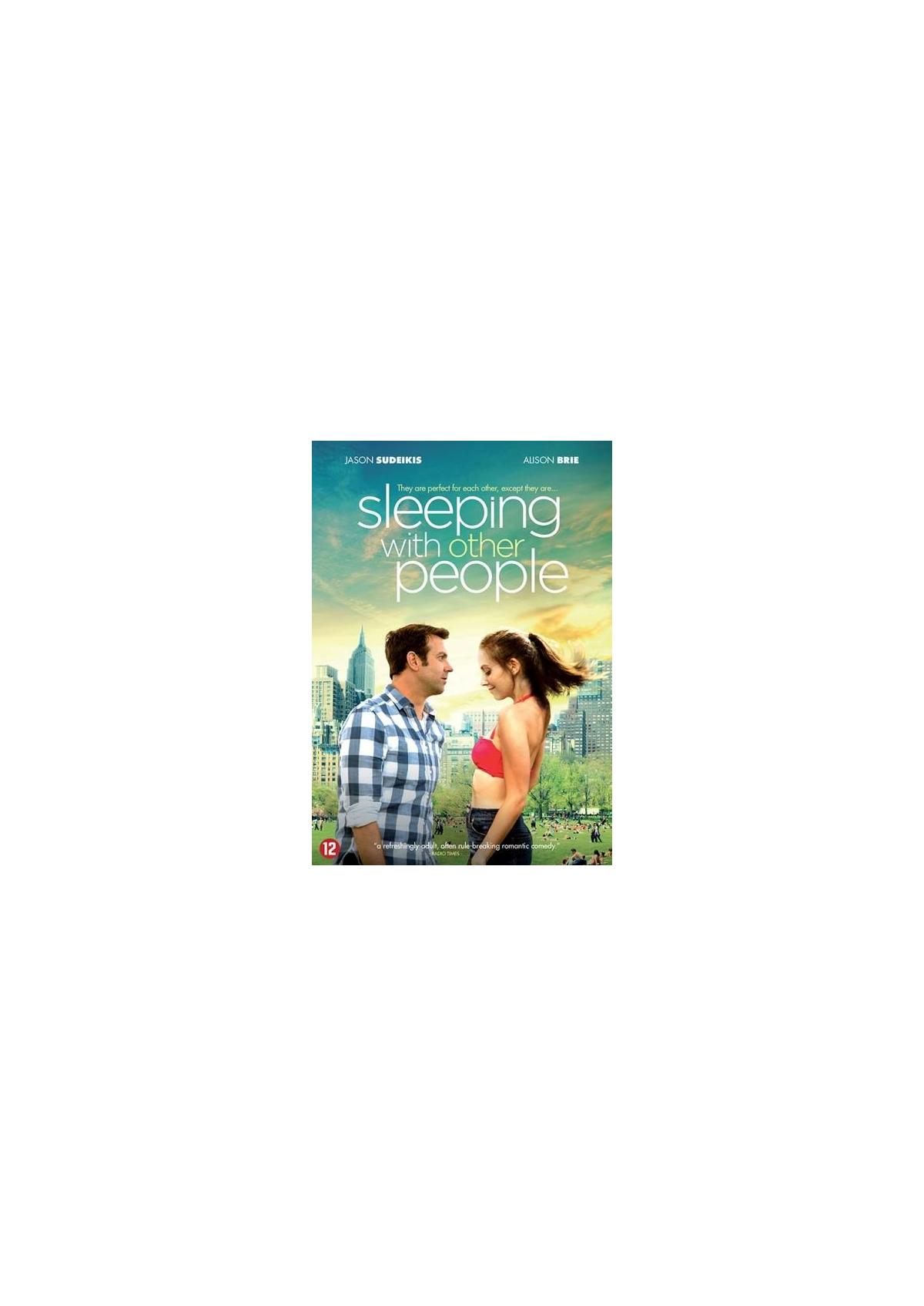 Filmposter: twee mensen staan tegenover elkaar. Titel: Sleeping with other People.