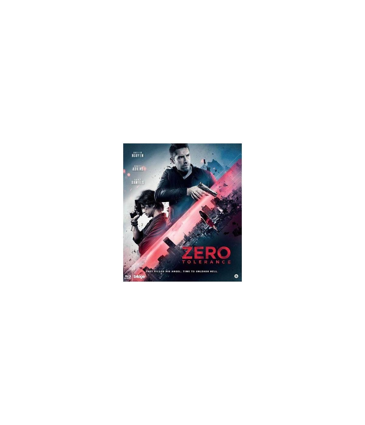 Affiche du film 'Zero Tolerance'. Homme et femme avec des armes. Tons rouges et sombres.