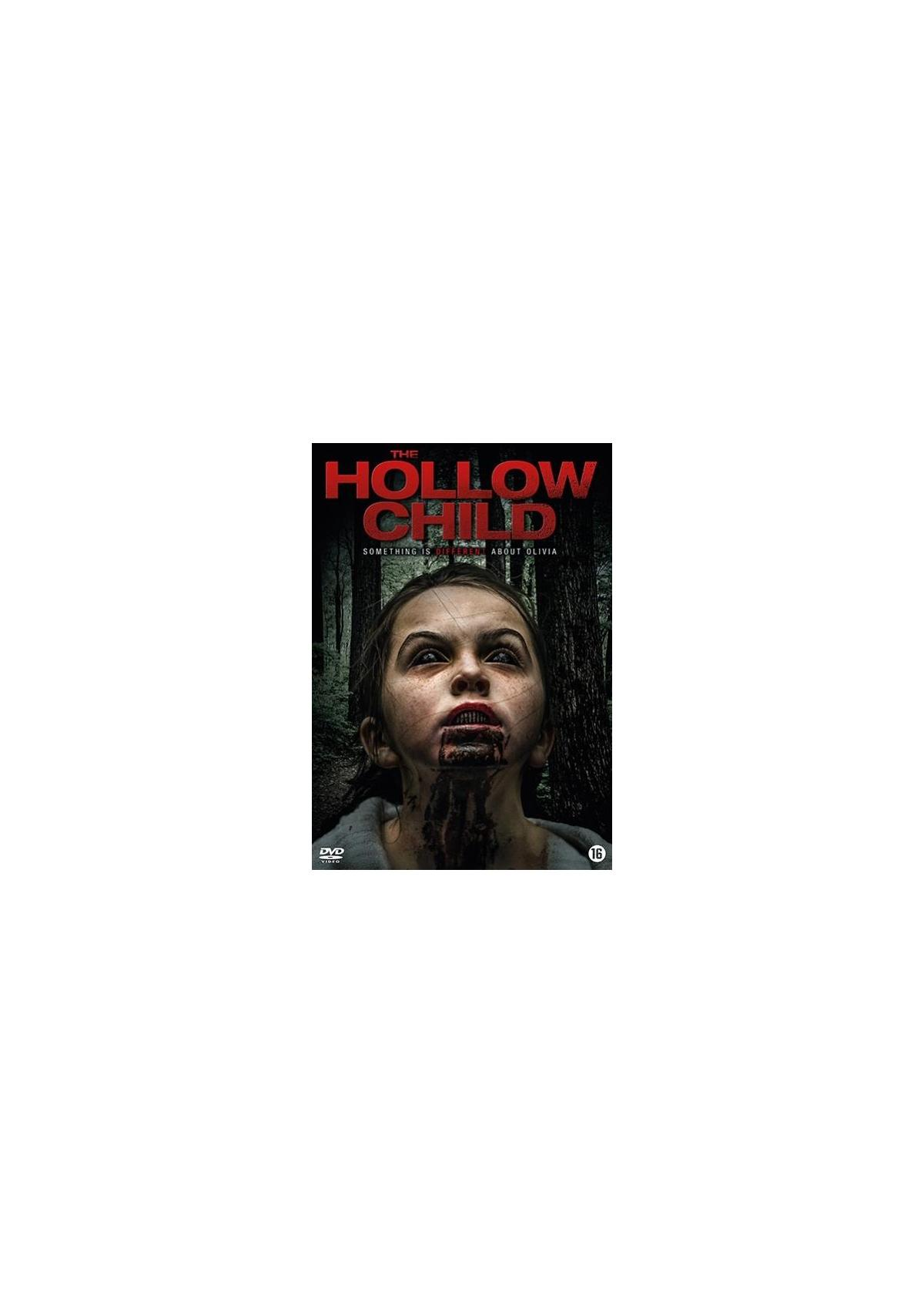 DVD-hoes voor 'The Hollow Child'. Een meisje met bloed. Donkere bosachtergrond.