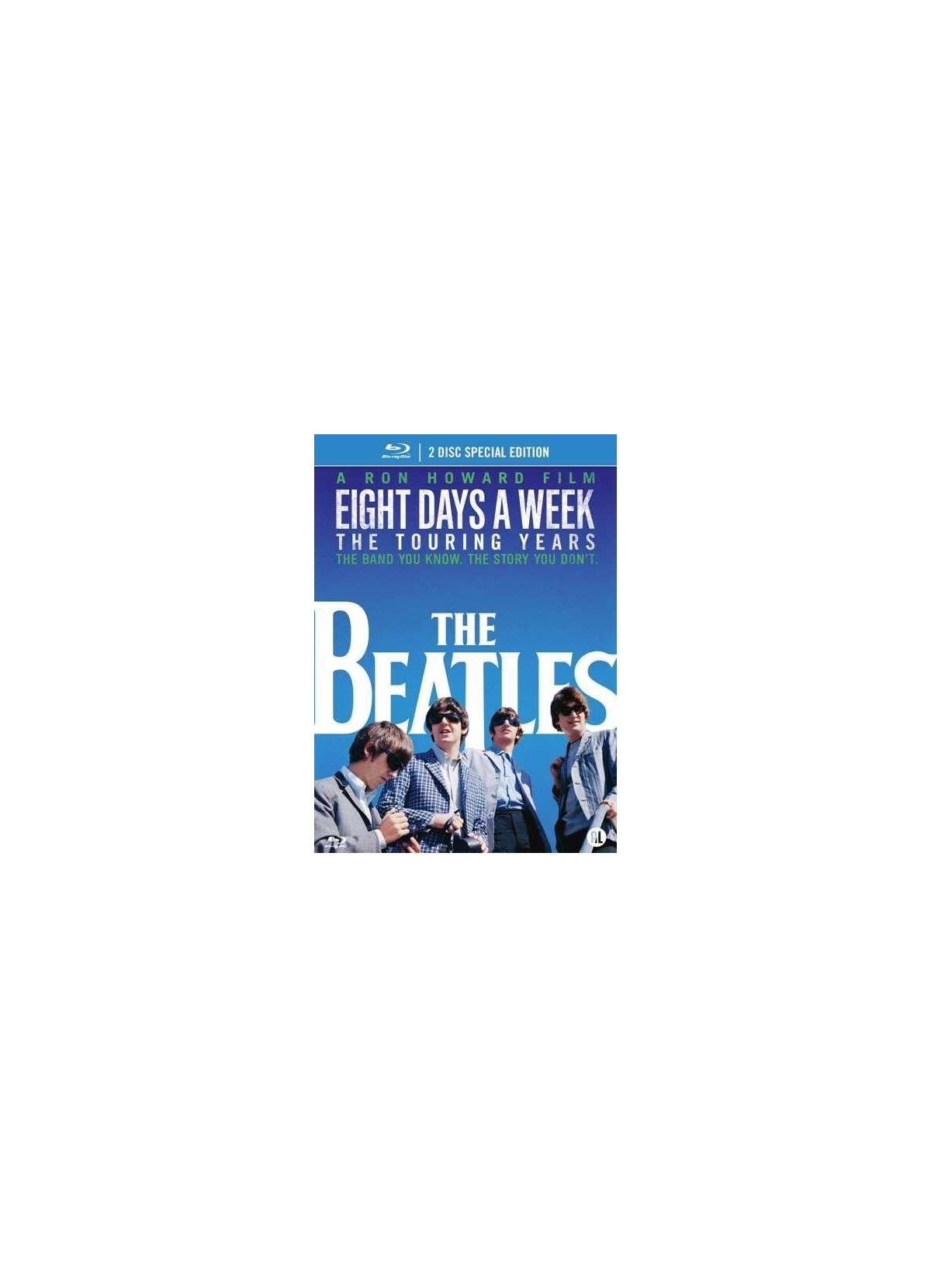 Omslag van de 'Eight Days a Week' DVD met The Beatles. De band staat op de voorkant. Blauwe achtergrond.
