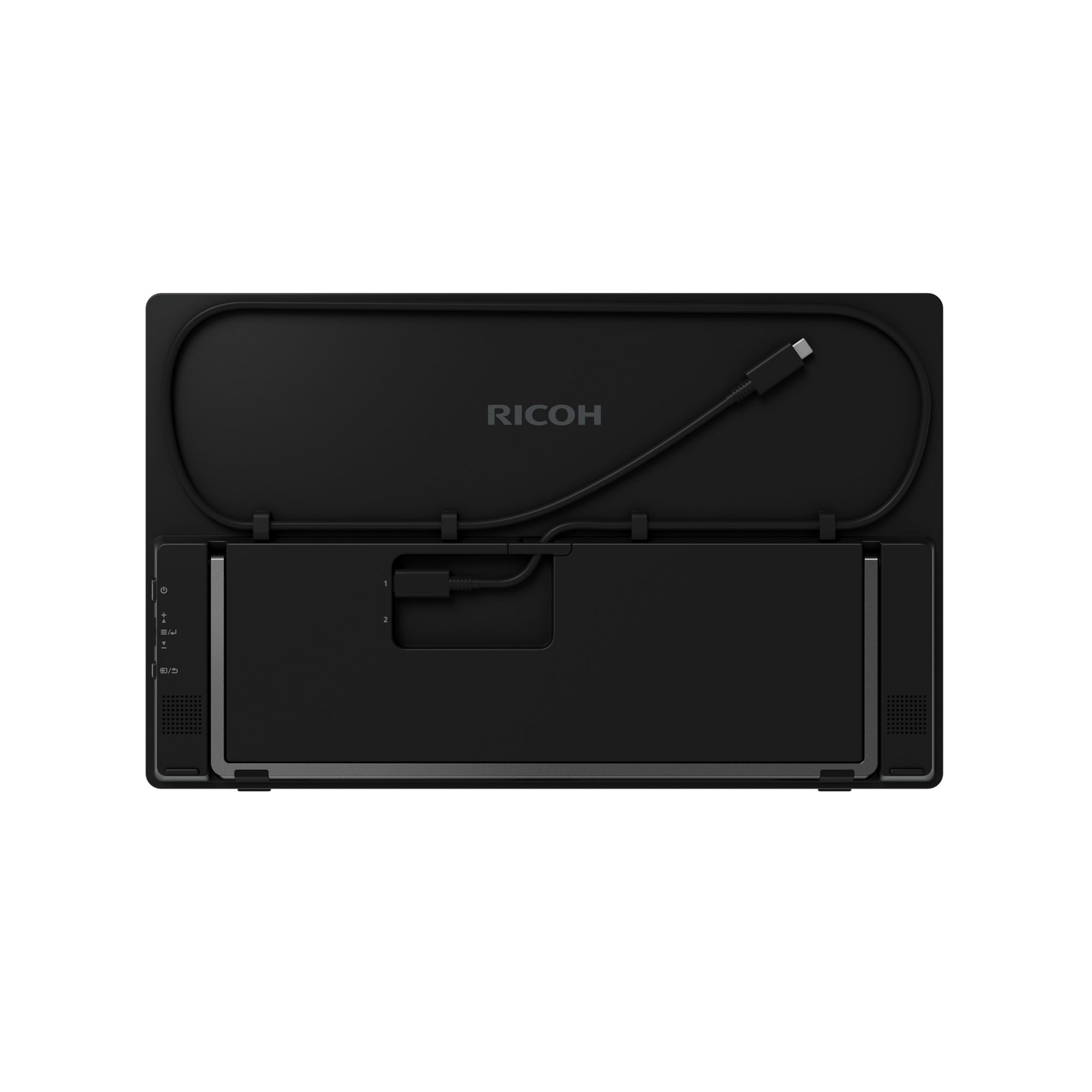 Rückseite eines schwarzen Ricoh-Geräts mit USB-C-Kabel und Bedienelementen.