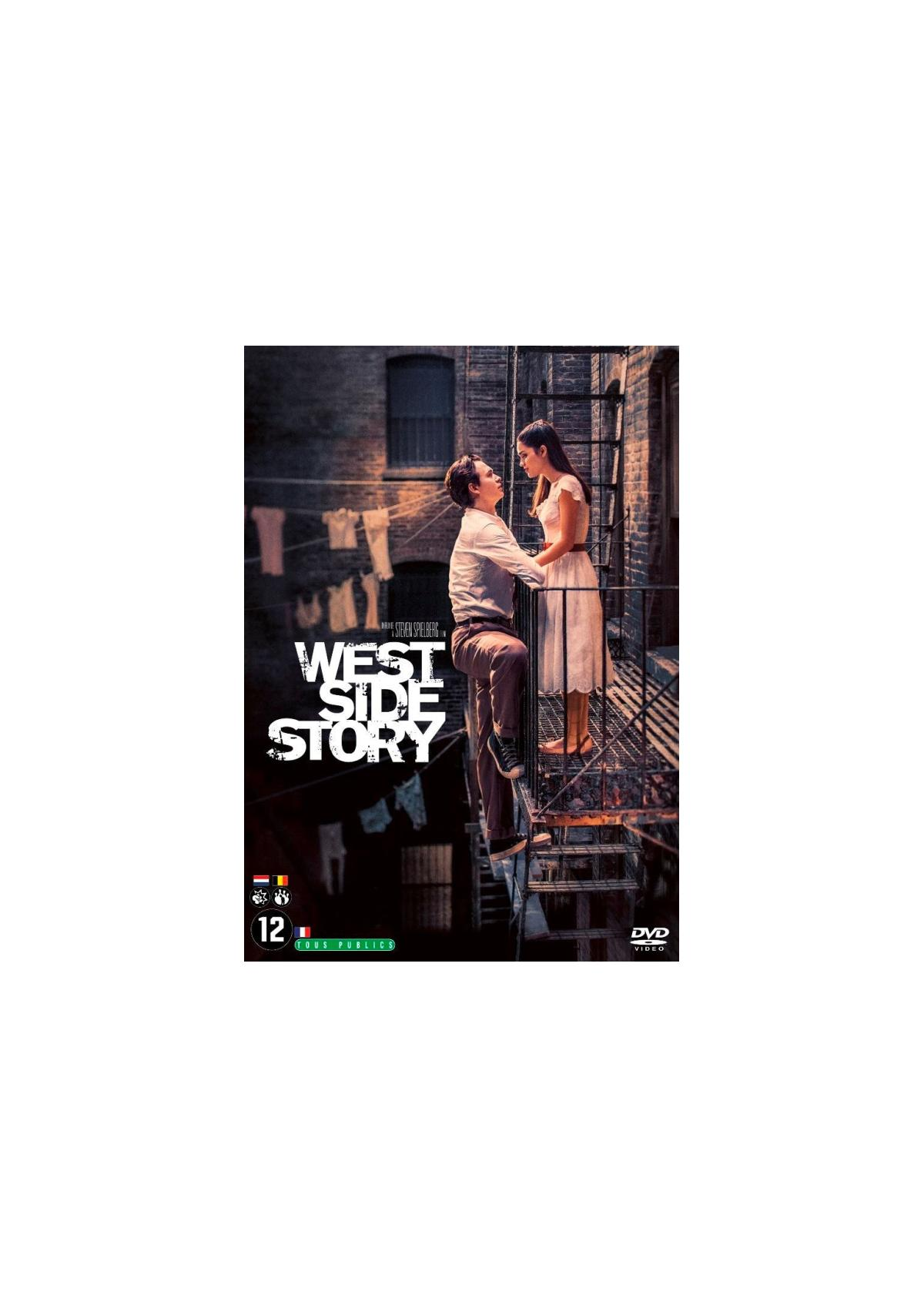 Couverture DVD : Homme et femme sur une échelle de 'West Side Story', bâtiments.