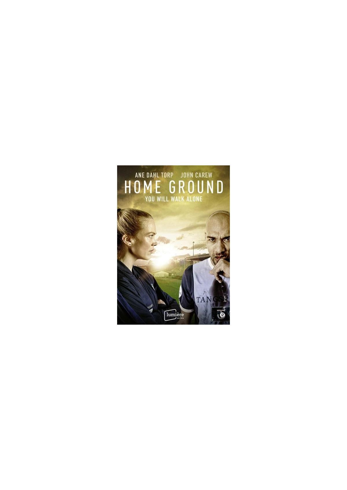 Home Ground-filmcover. Man en vrouw. Titel: Home Ground. You will walk alone.