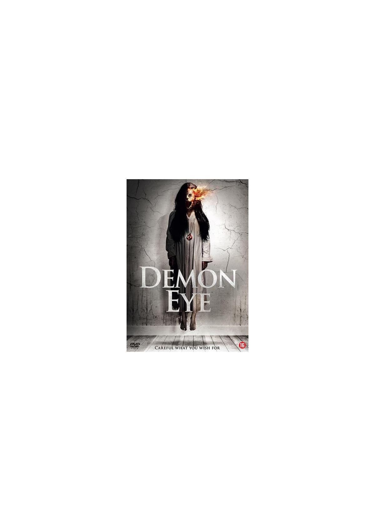 Demon Eye filmposter. Een vrouw met lang haar. Tekst en het nummer 18 zijn aanwezig.