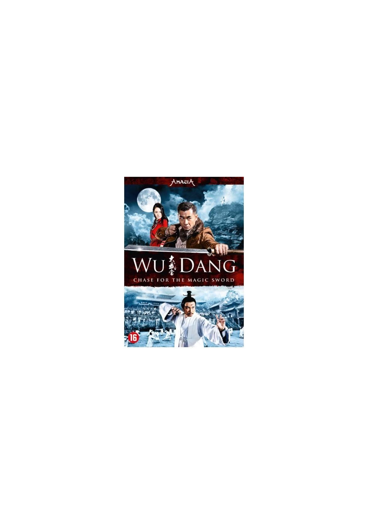 Filmoverzicht: Scènes uit film, man met zwaard. Tekst: Wu Dang.