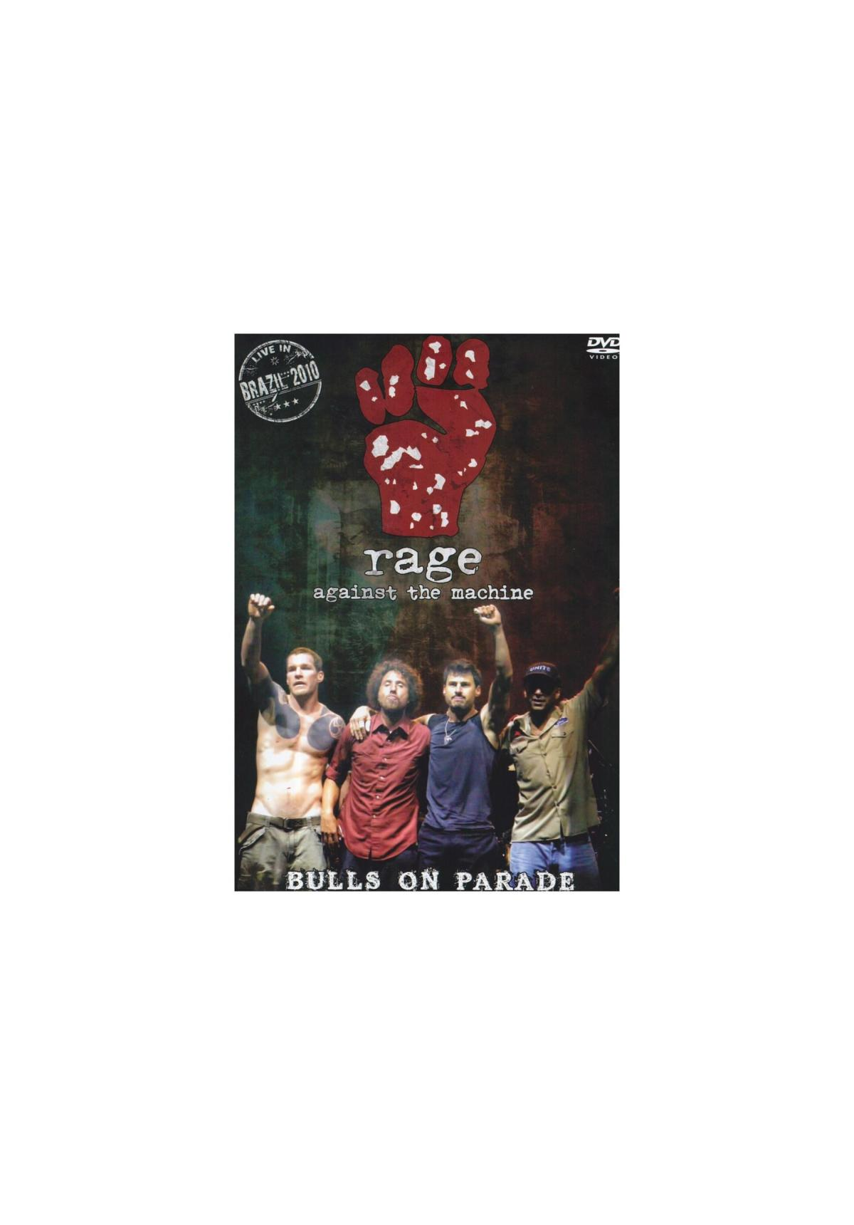 Filmposter van 'Rage Against the Machine: Bulls on Parade'. Vier mannen met armen omhoog voor rode vuist.