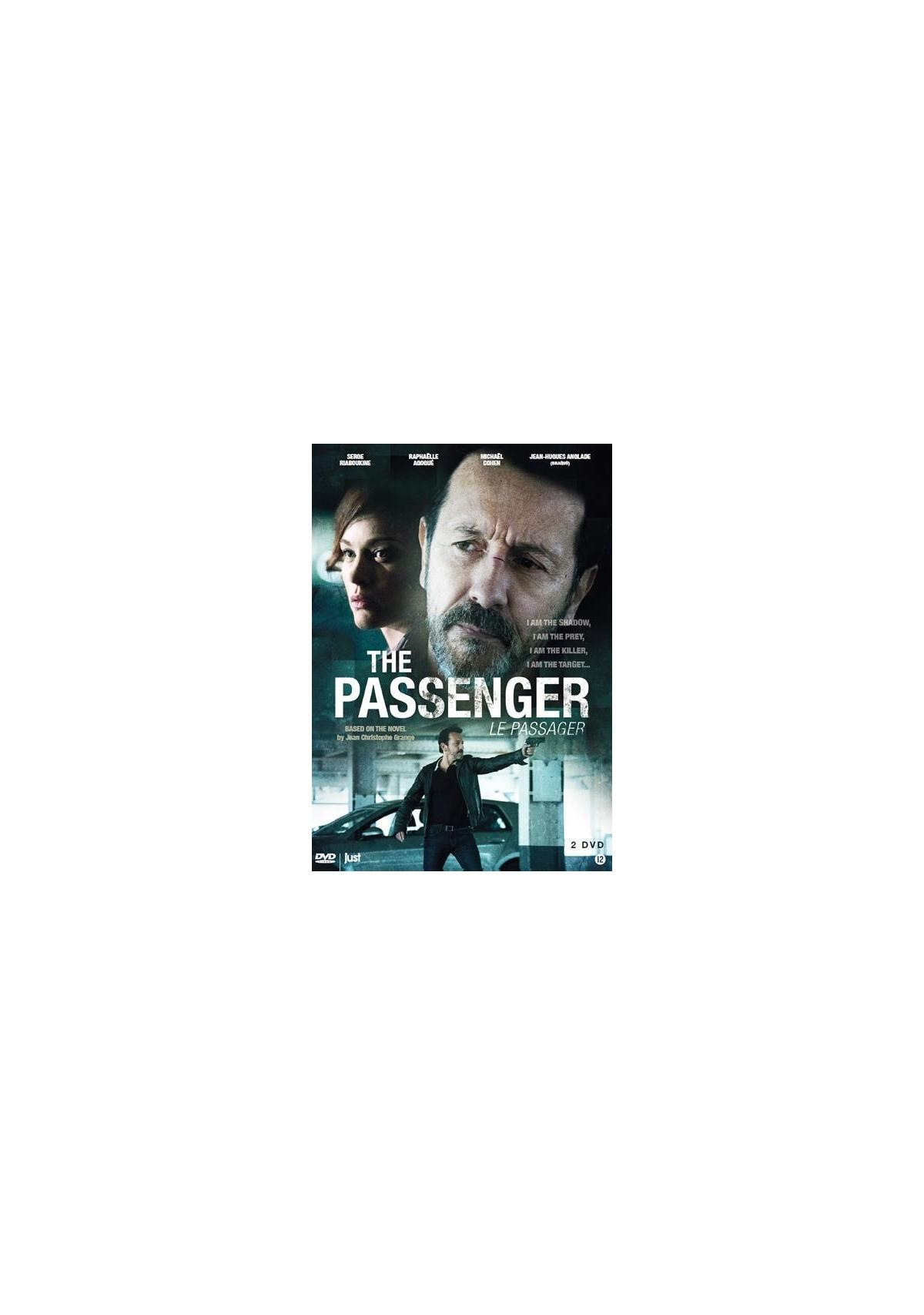 Filmaffiche 'The Passenger'. Toont twee personen, een man en een vrouw, en een auto.