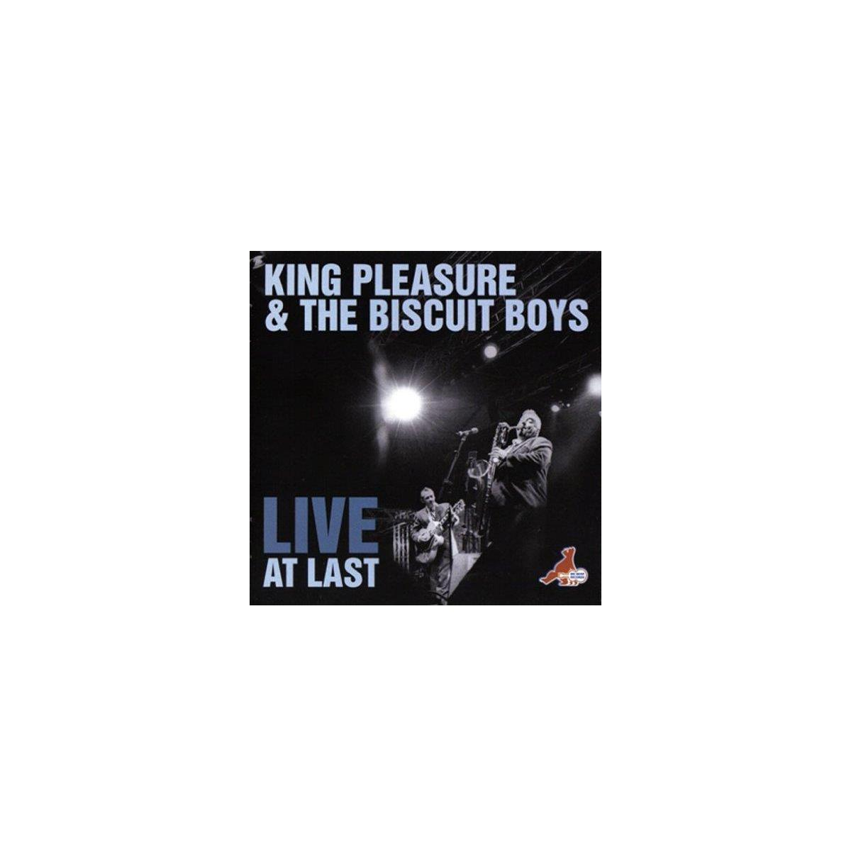 Couverture DVD : Groupe jouant en direct sur scène avec le titre 'King Pleasure & The Biscuit Boys'.