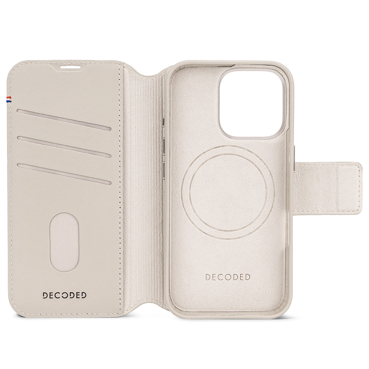 Open witte telefoonhoes met kaartsleuven en een cirkelvormig draadloos oplaadgebied.