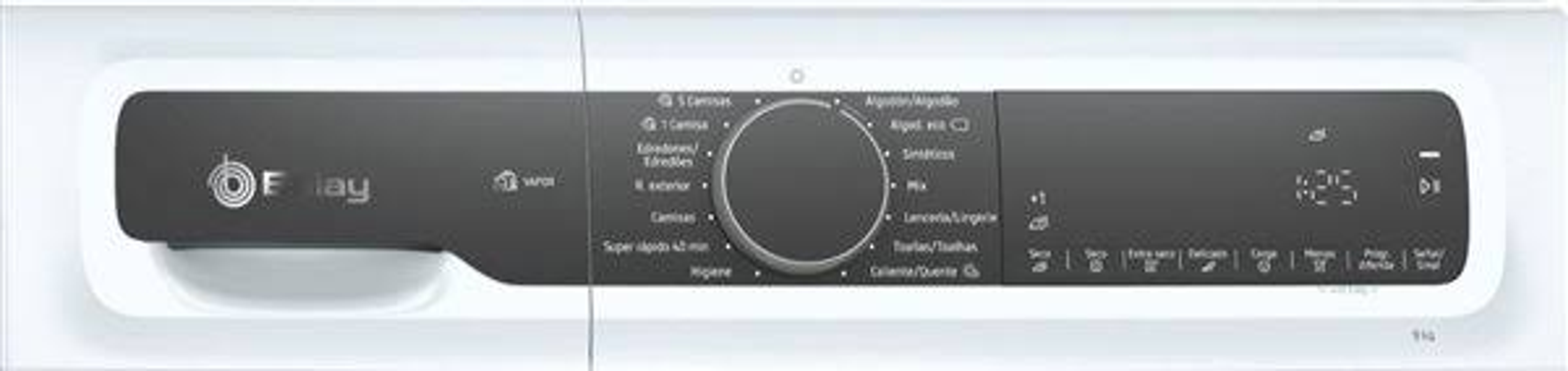 Panel de control de lavadora con dial y botones. Pantalla con números.