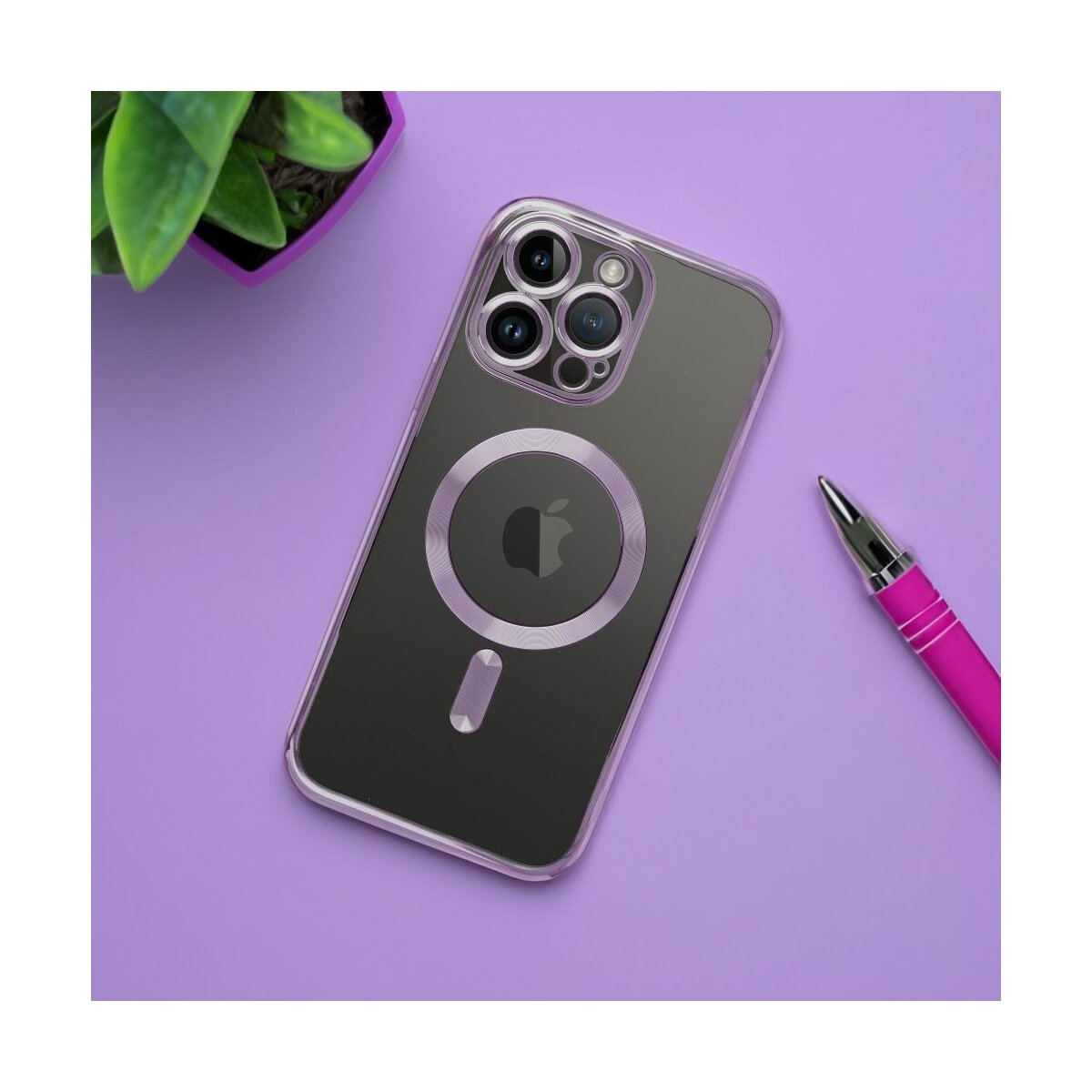 Custodia trasparente per telefono con logo Apple su superficie viola. Penna viola in vista.