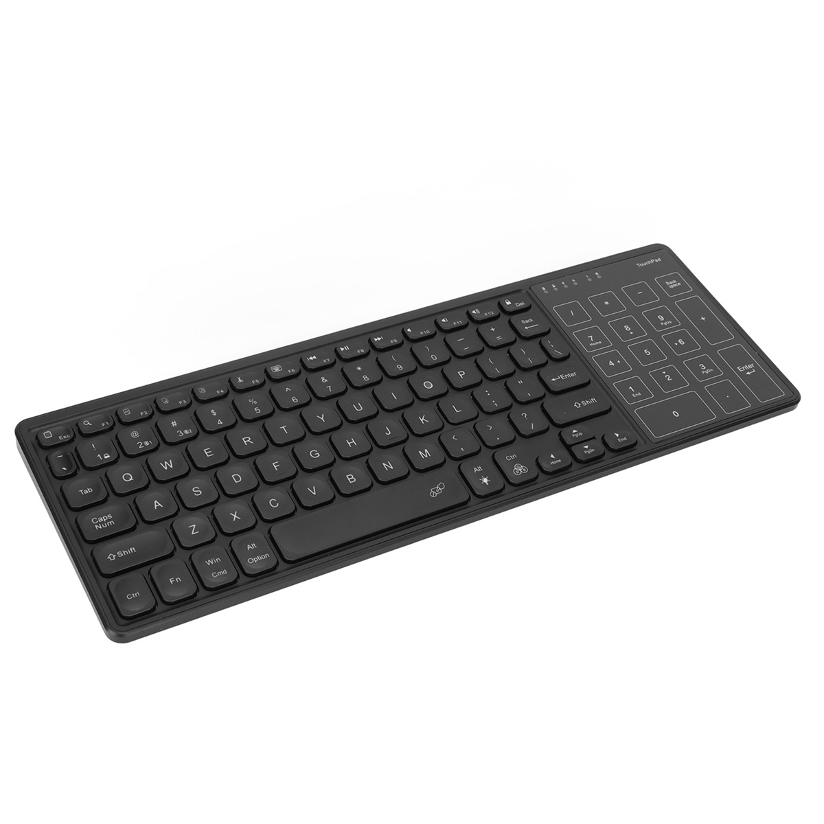 Schwarze kabellose Tastatur mit Touchpad und Nummernblock, abgewinkelt, auf Weiß.