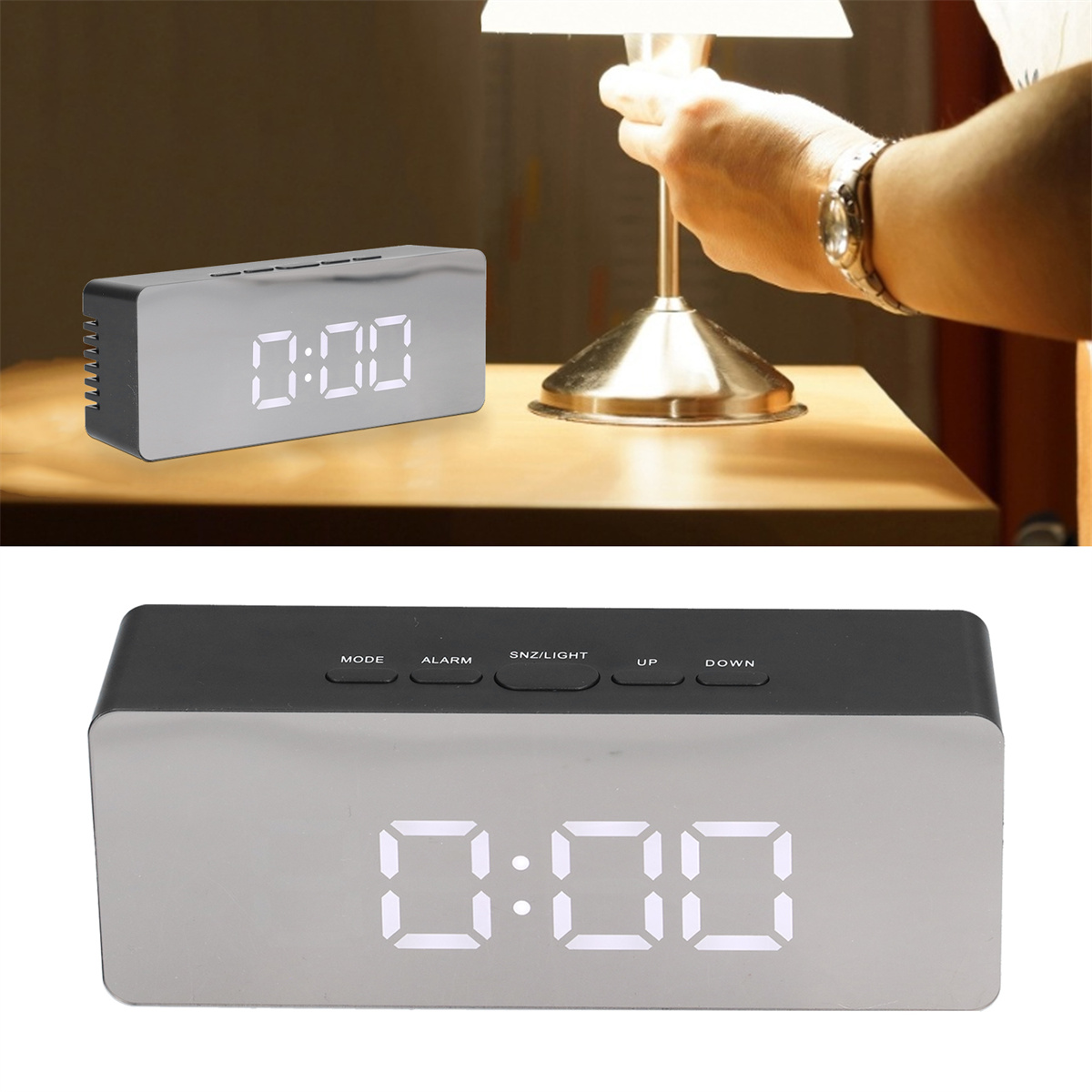 Silberne Digitaluhr mit der Anzeige 0:00. Die Uhr steht auf Holz. Eine Hand justiert eine Lampe.