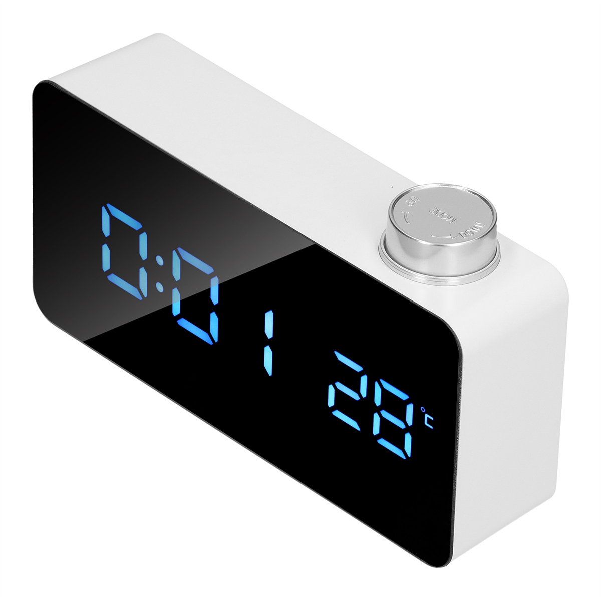 Weiße Digitaluhr mit blauen Ziffern, zeigt Zeit und Temperatur, auf weißer Oberfläche.