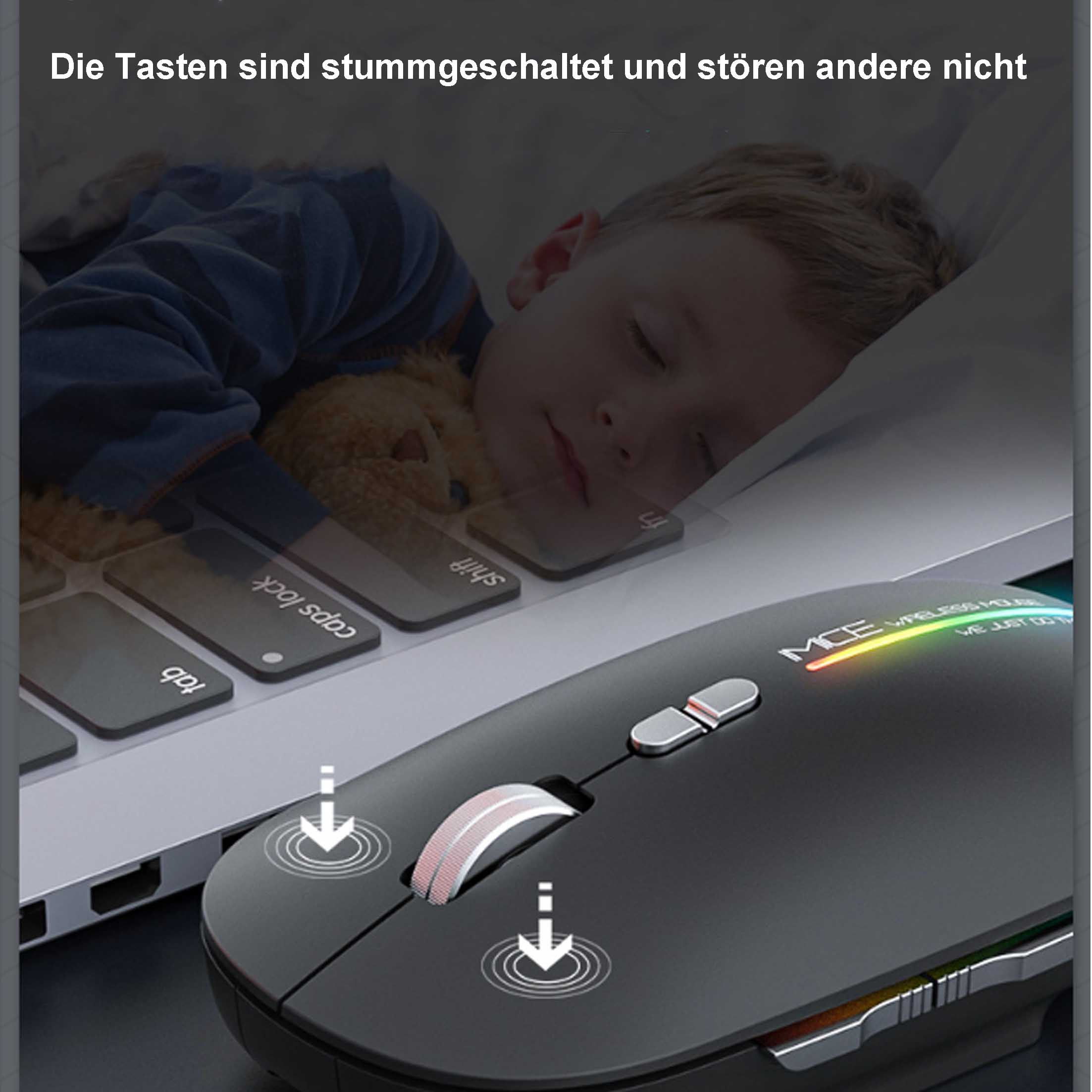 Ein schlafender Junge neben einem Laptop und einer kabellosen Maus. Die Maus hat Tasten zur Lautstärkeregelung.