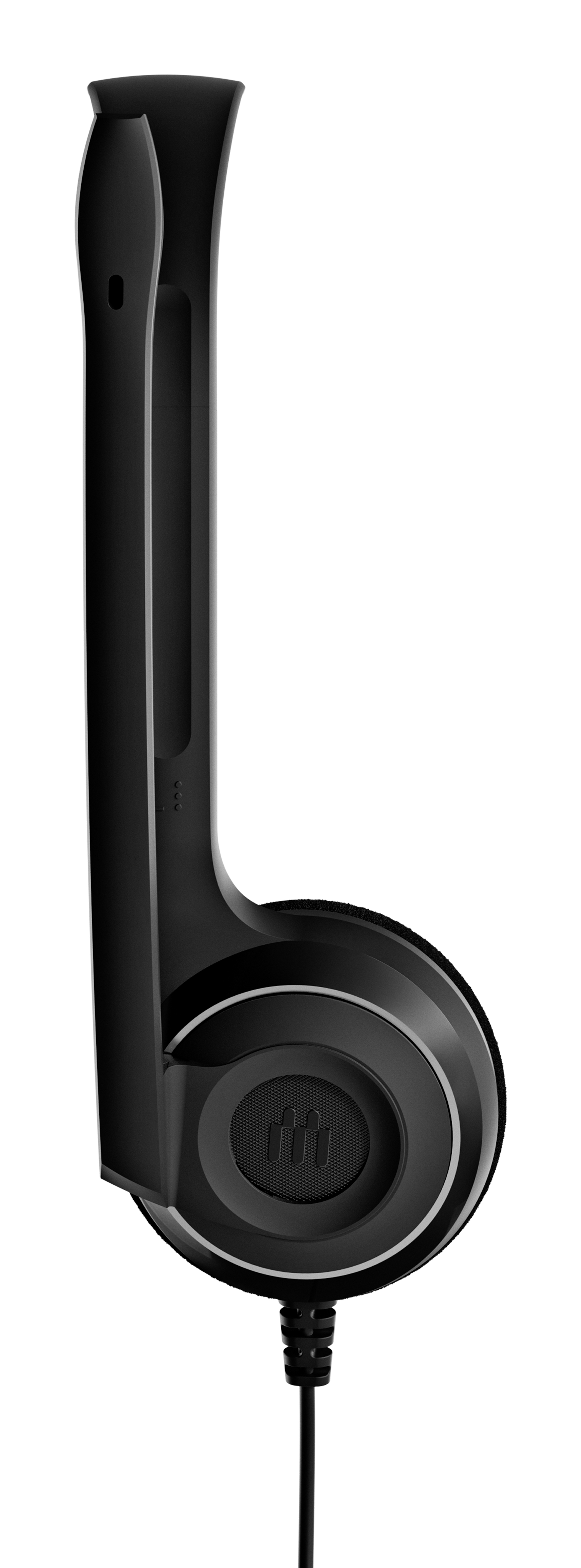 Czarny zestaw słuchawkowy do gier, wiszący na białym tle.