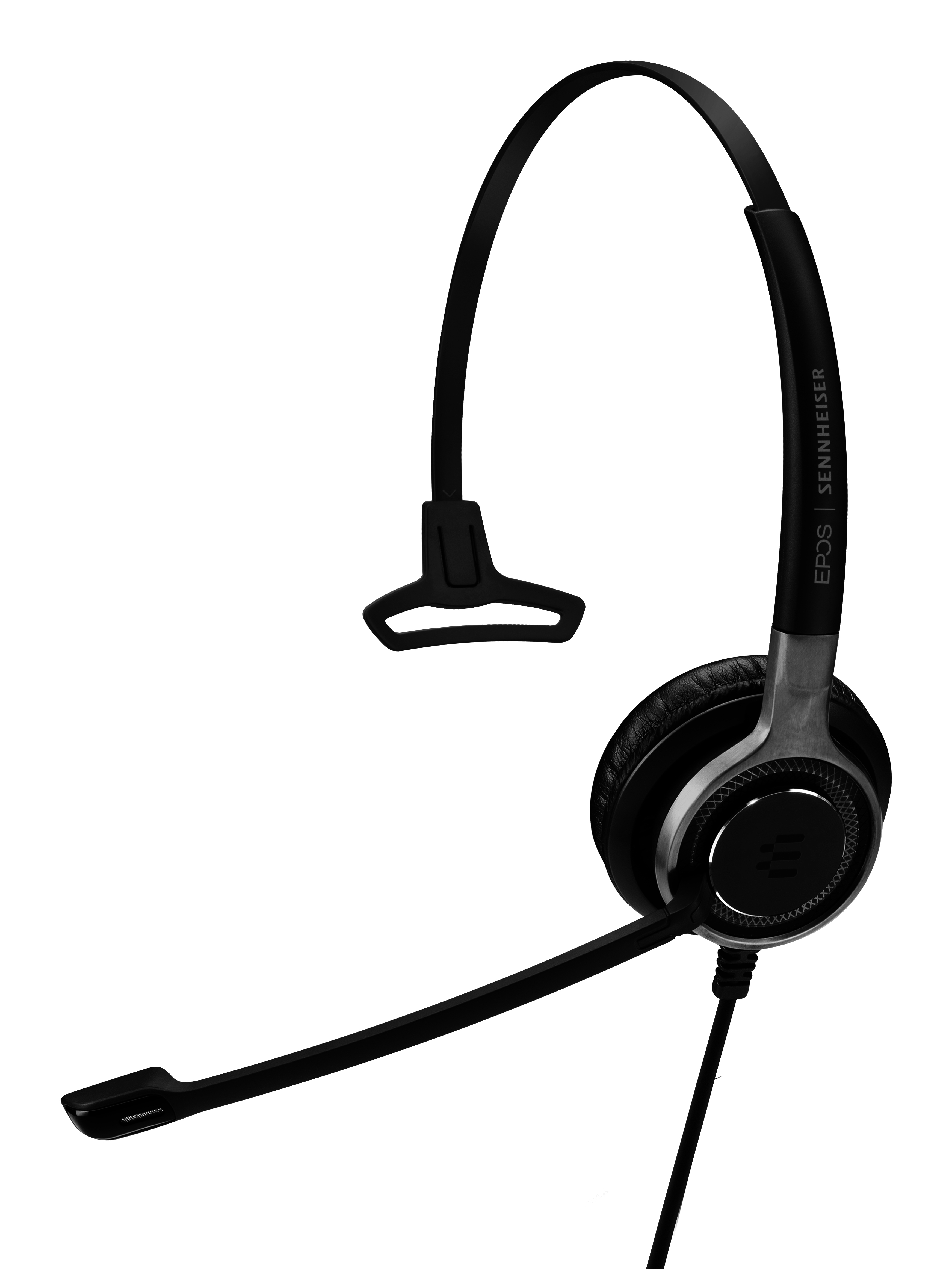 Auriculares negros y plateados con un solo auricular y micrófono, sobre un fondo blanco.