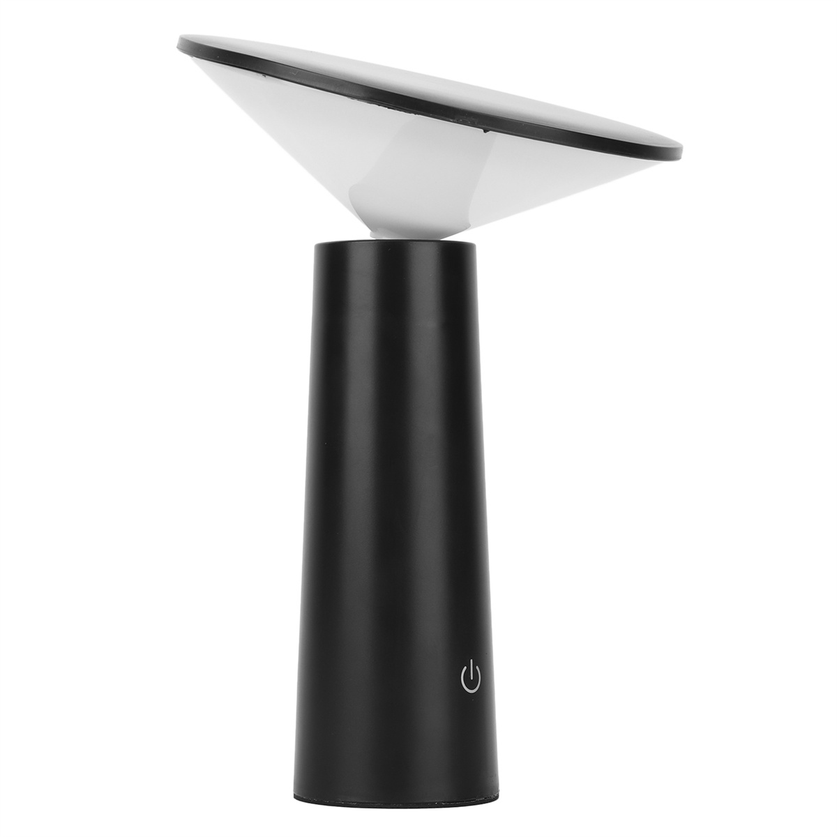 Schwarz-weiße Lampe mit dreieckigem Schirm auf schwarzem Ständer.