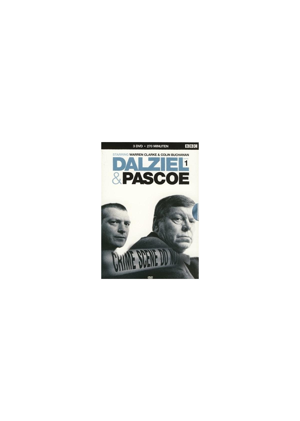 Couverture de film avec deux hommes, du texte et les mots 'Crime Scene'.