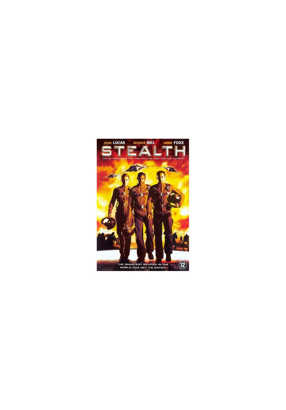 Stealth dvd-hoes. Drie mannen in pilotenpakken op een oranje achtergrond.