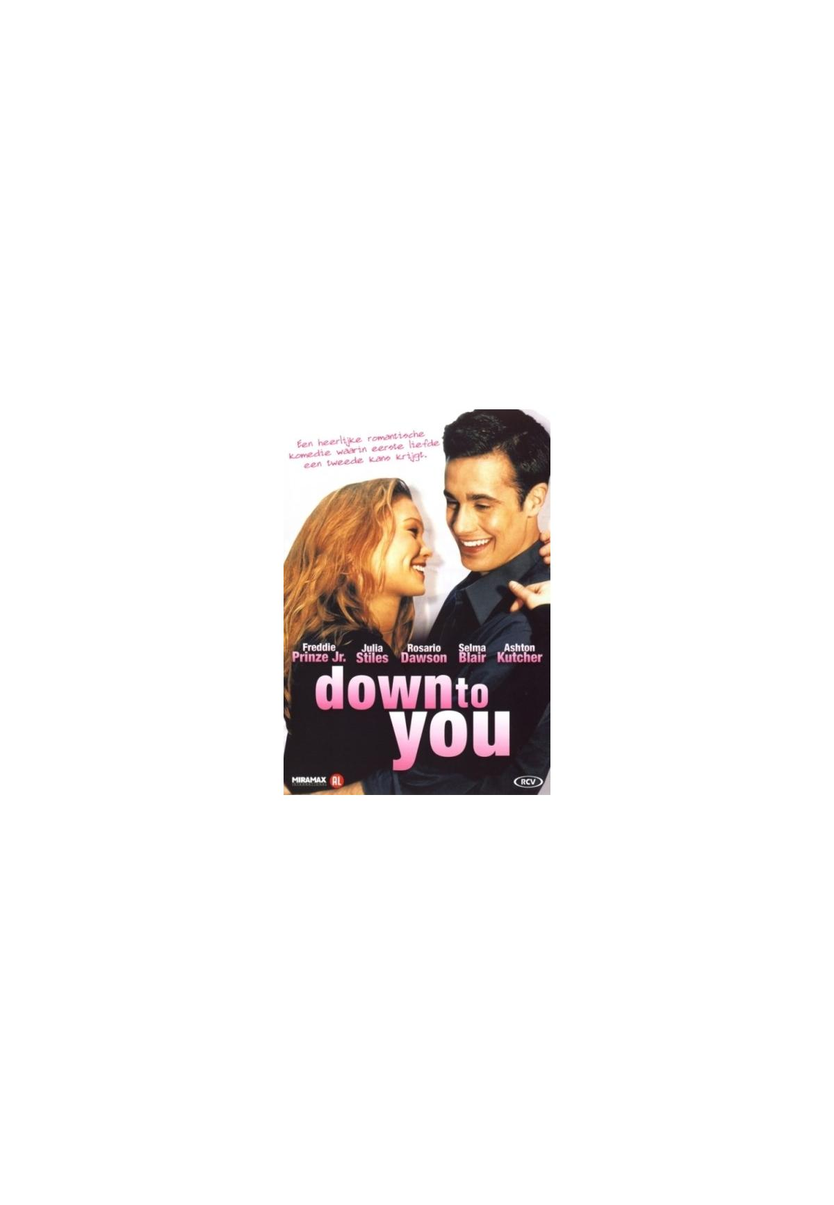 Couverture DVD : Down to you. Un couple se regardant, souriant.