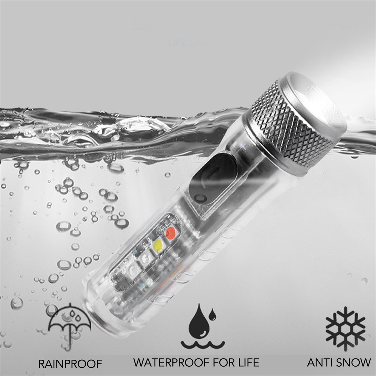 Transparente Taschenlampe im Wasser mit Symbolen: Regendicht, wasserdicht und schneefest.