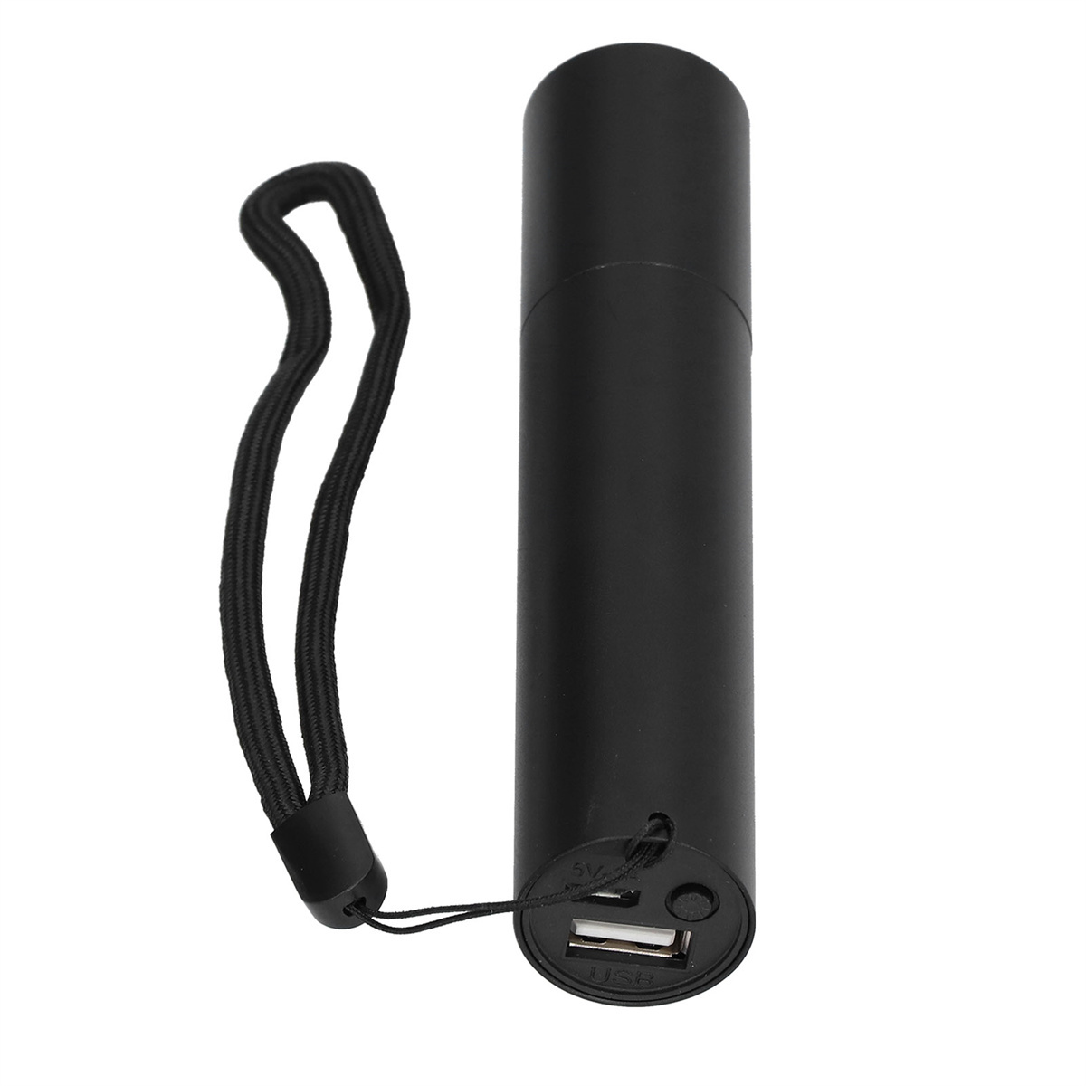 Eine schwarze zylindrische Taschenlampe mit schwarzem Handgelenkband wird auf weißem Hintergrund angezeigt.
