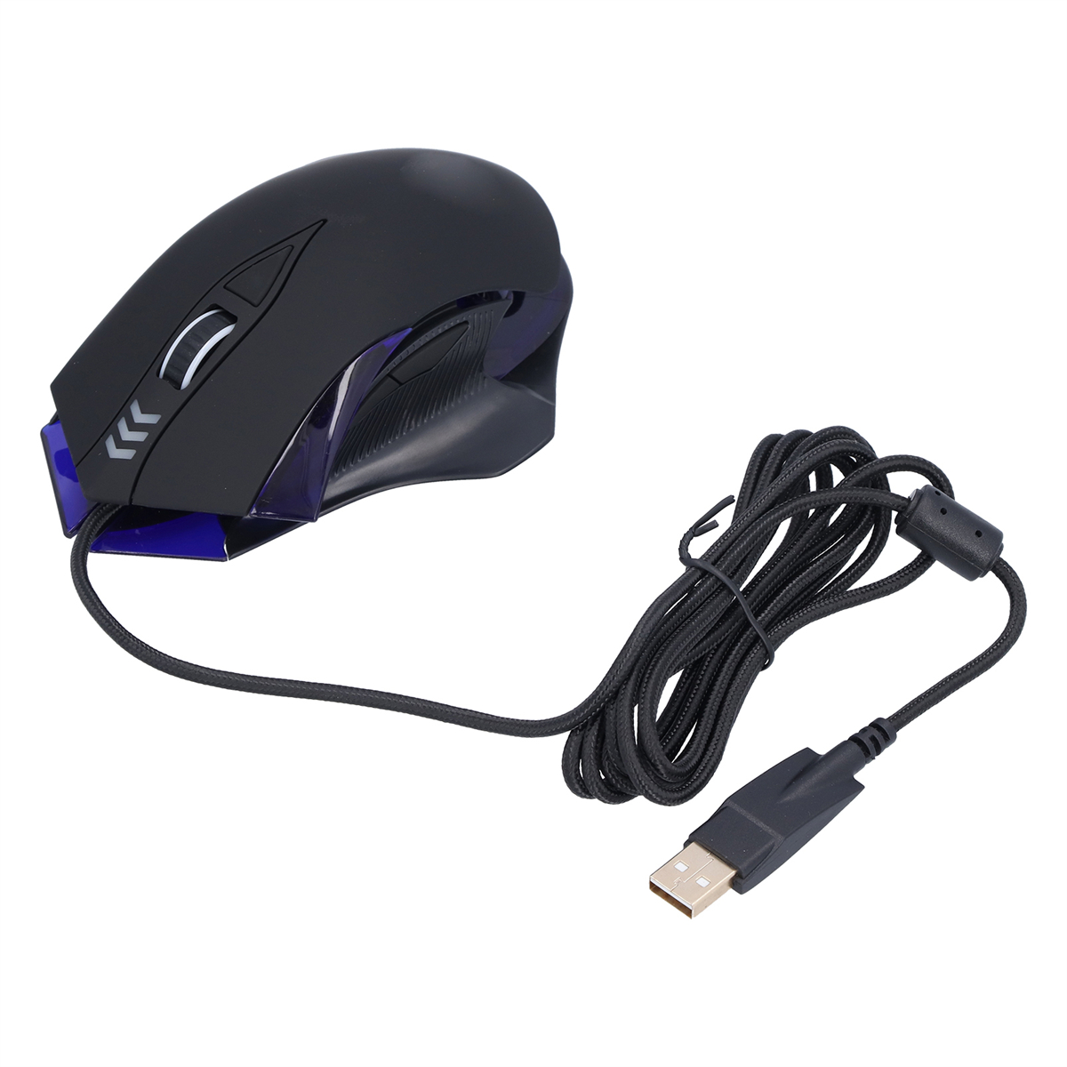 Eine schwarze Gaming-Maus mit blauem Licht und einem geflochtenen schwarzen Kabel befindet sich auf einem weißen Hintergrund.