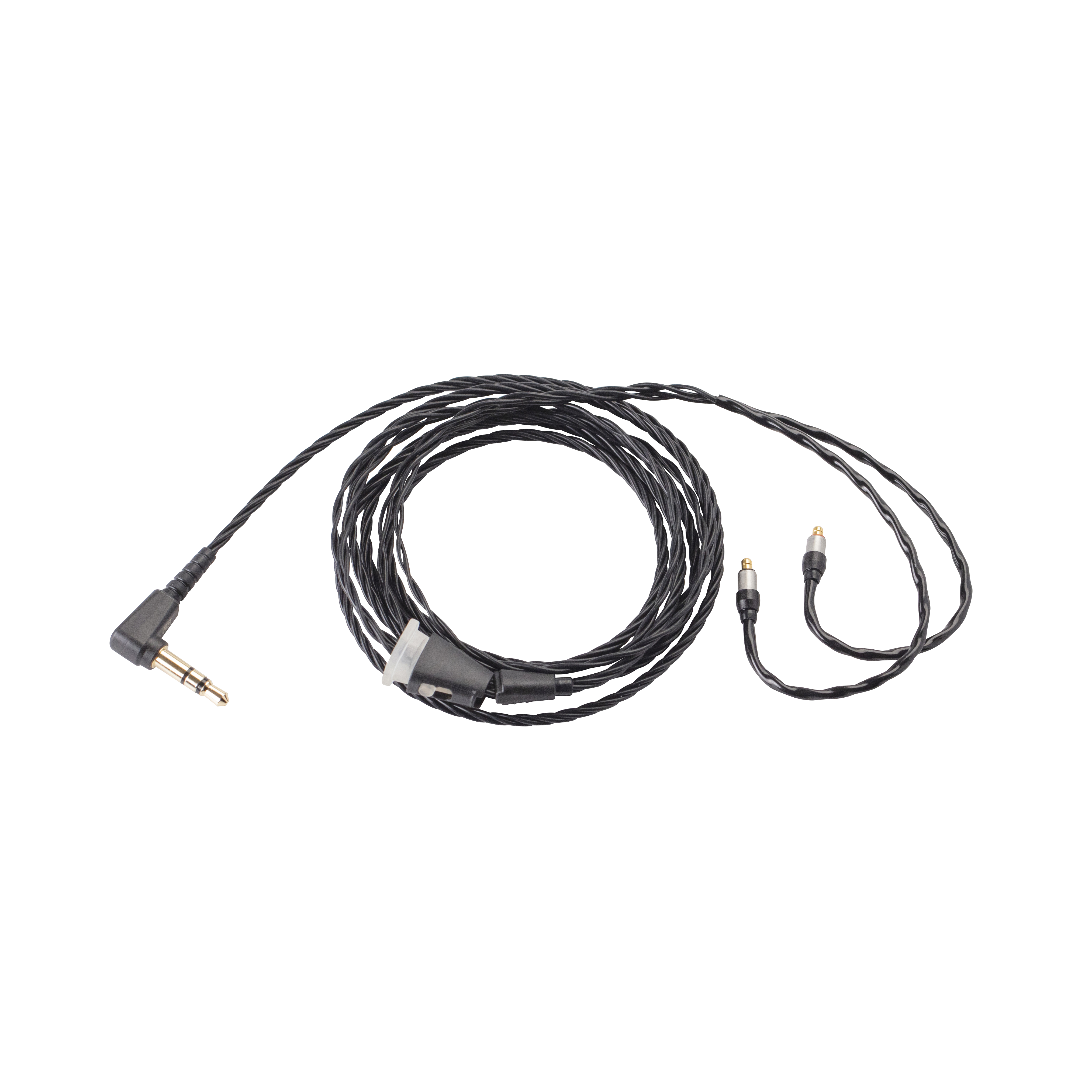 Zwarte oortelefoonkabel met 3,5 mm jack. Zwarte connector. Zwarte achtergrond.