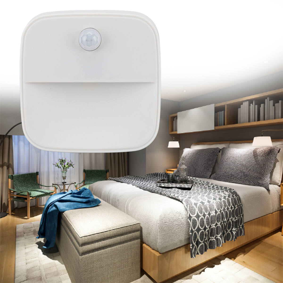 Weißer Lichtsensor mit Schlafzimmer im Hintergrund.
