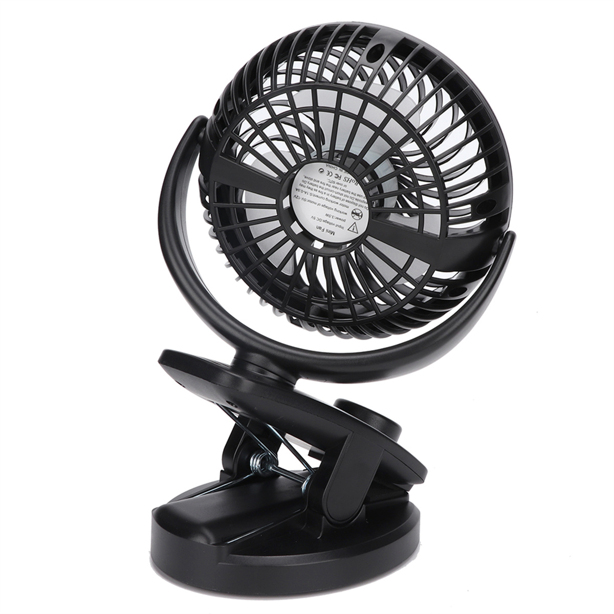 Schwarzer Ventilator mit Clip-Basis. Lüfterblätter sind sichtbar. Verstellbares Design.