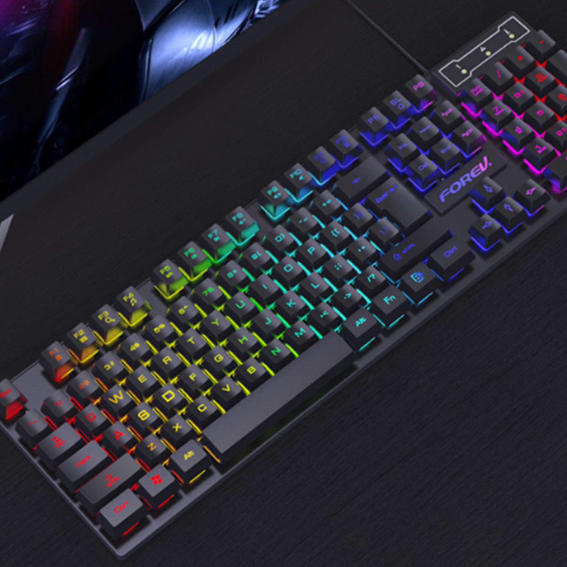 Eine beleuchtete Gaming-Tastatur mit bunten Tasten. Die Tastatur befindet sich auf einer schwarzen Oberfläche.