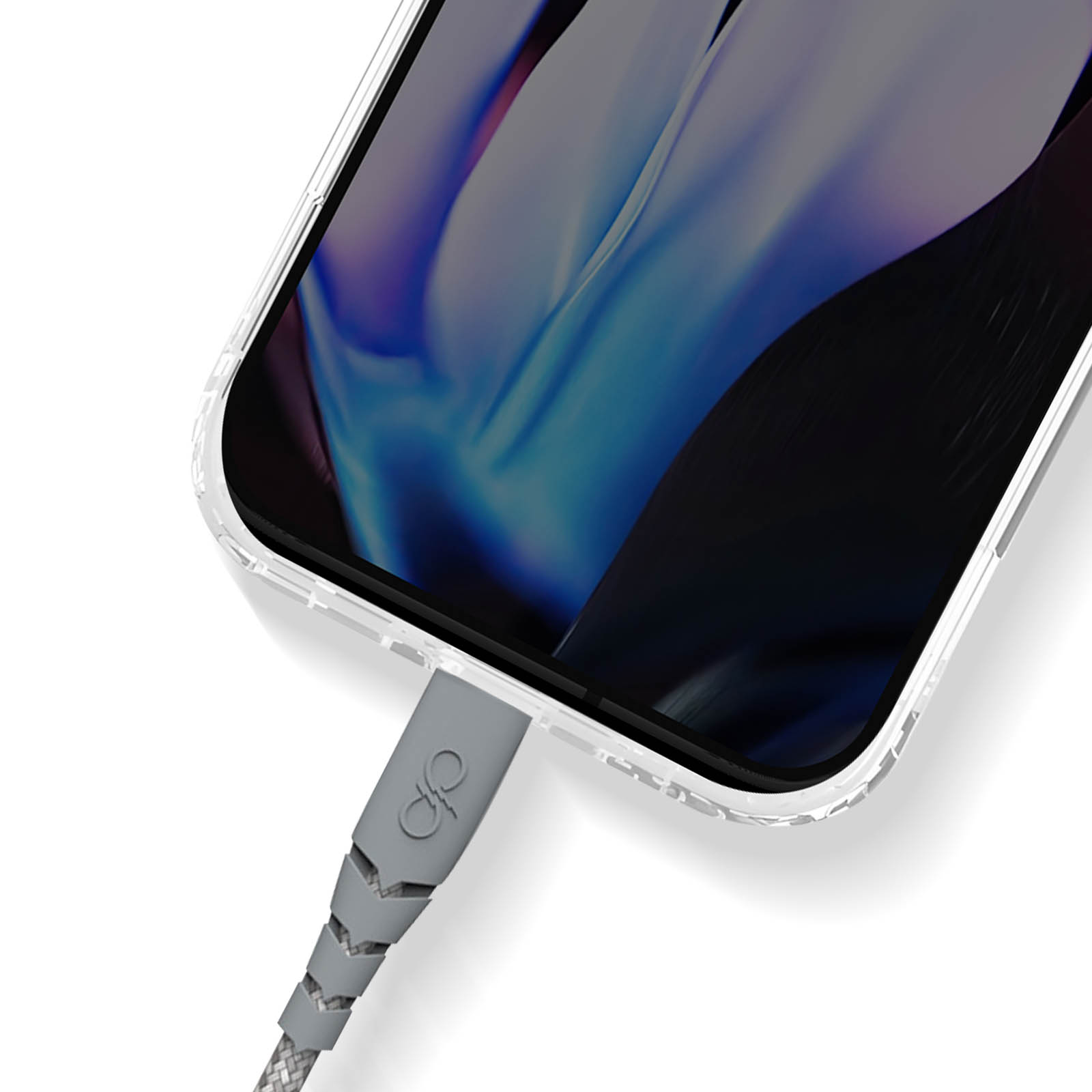 Ein graues Ladekabel, das mit einem Telefon verbunden ist, das in einer transparenten Hülle steckt. Das Kabel ist sichtbar.