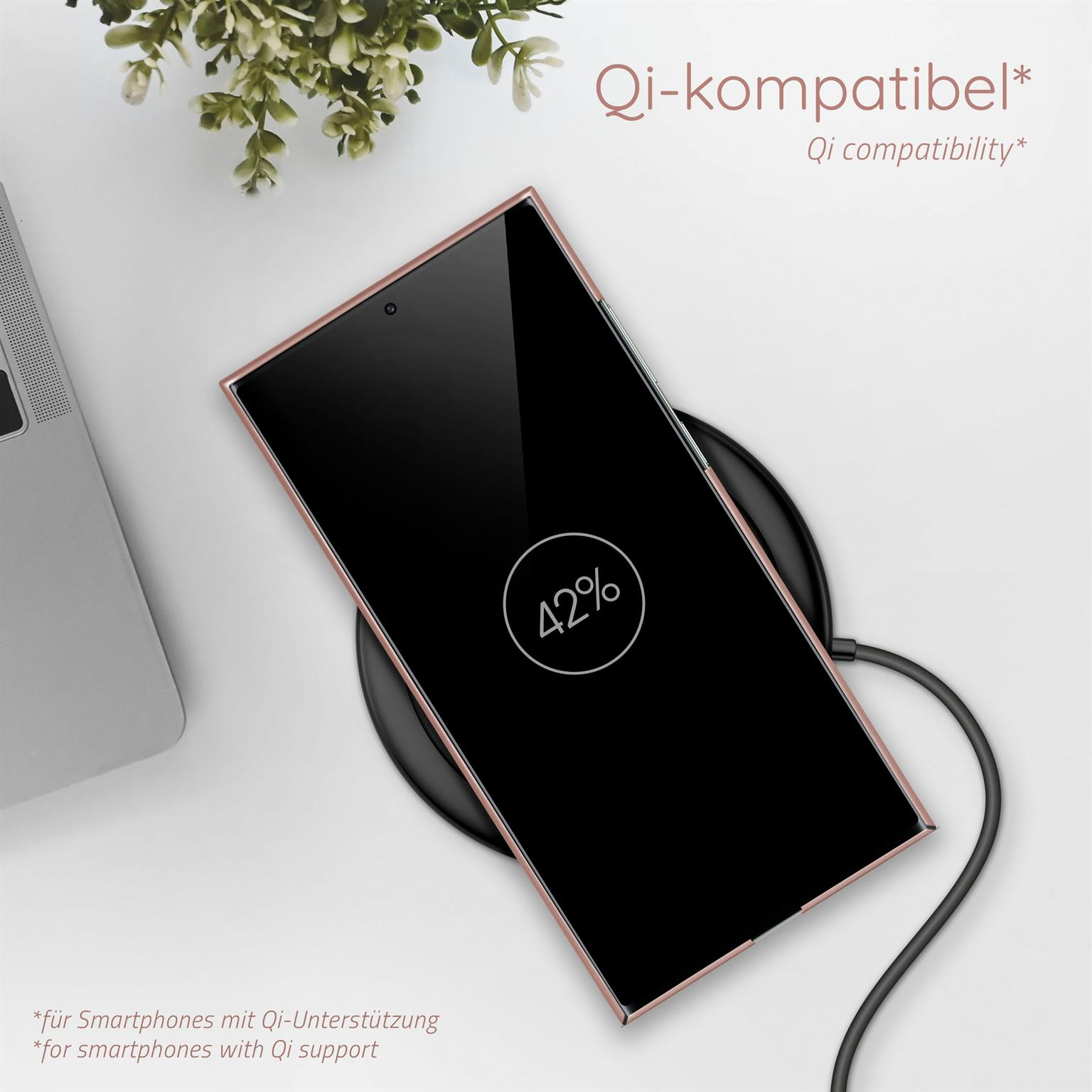 Roségoldenes Handyhülle lädt kabellos, mit Text.