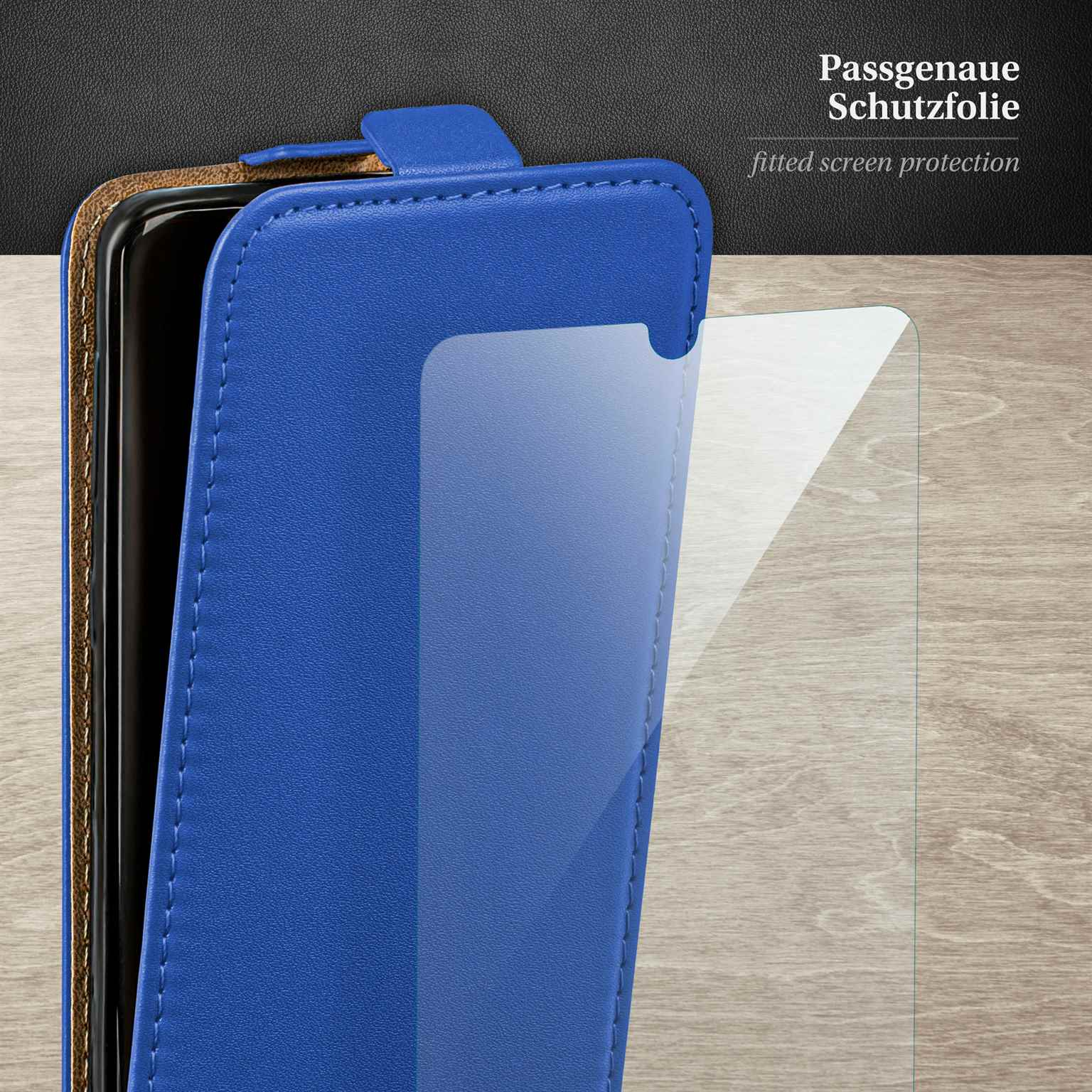 Blaue Handyhülle mit Displayschutz. Der Displayschutz ist klar und passgenau.