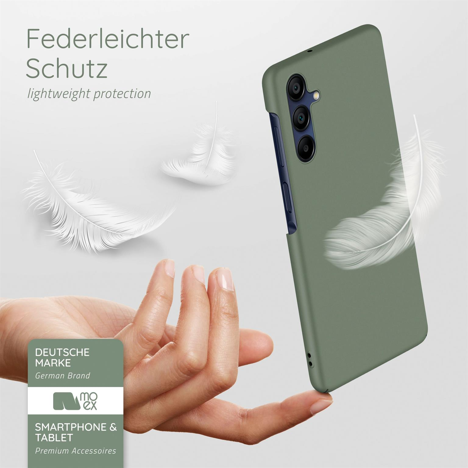 Olivgrüne Handyhülle mit Federn, die in der Luft schweben. Deutsches Markenzeichen sichtbar.