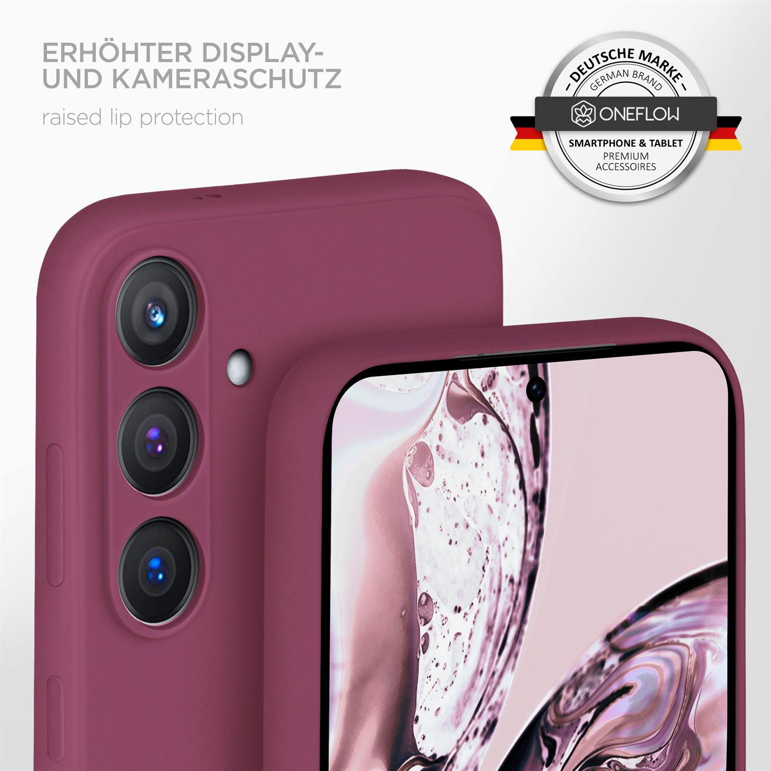 Nahaufnahme eines Telefons in einer weinroten Hülle mit erhöhtem Lippenschutz.