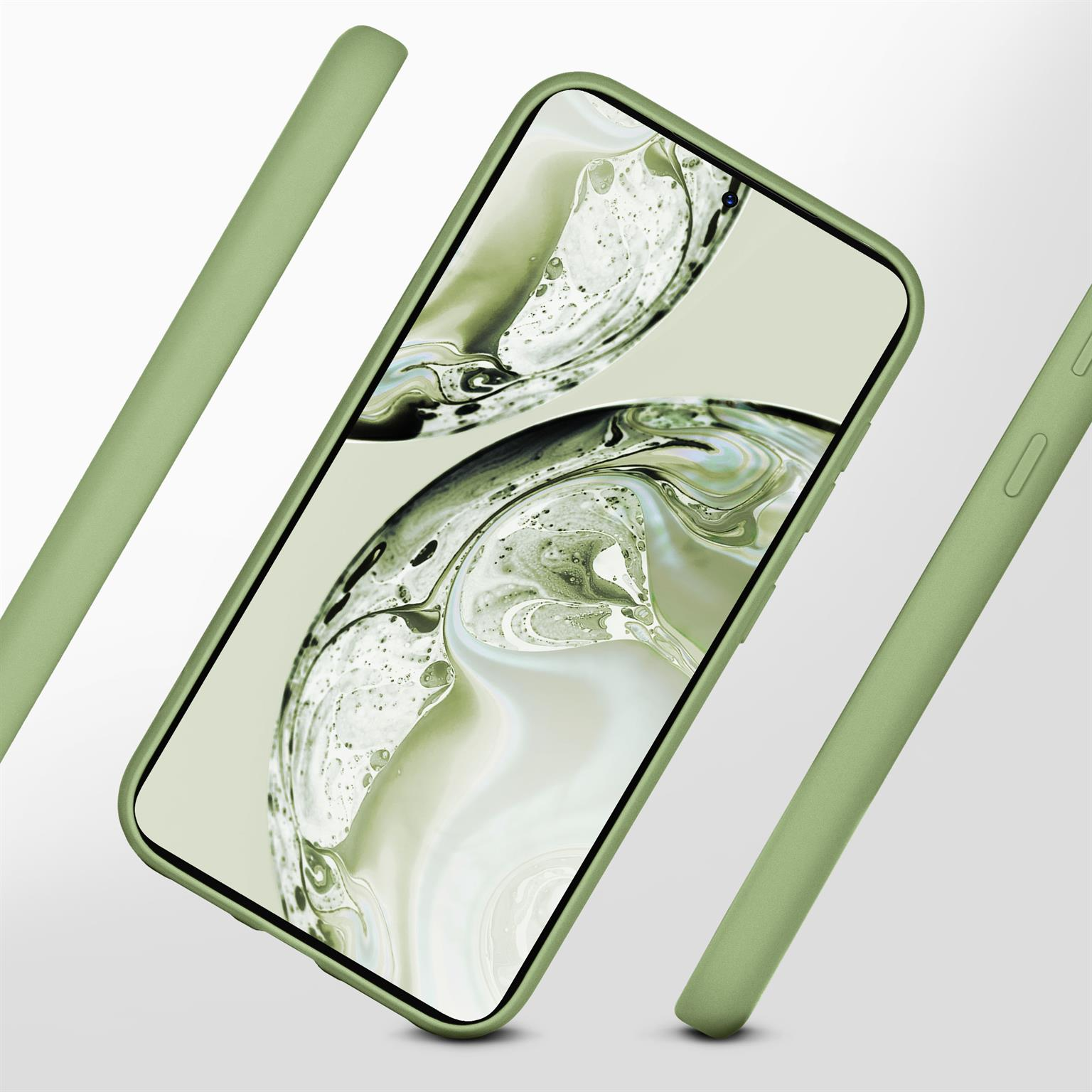 Grünes Telefon in einer grünen Hülle, mit grünen Akzenten, auf weißem Hintergrund.