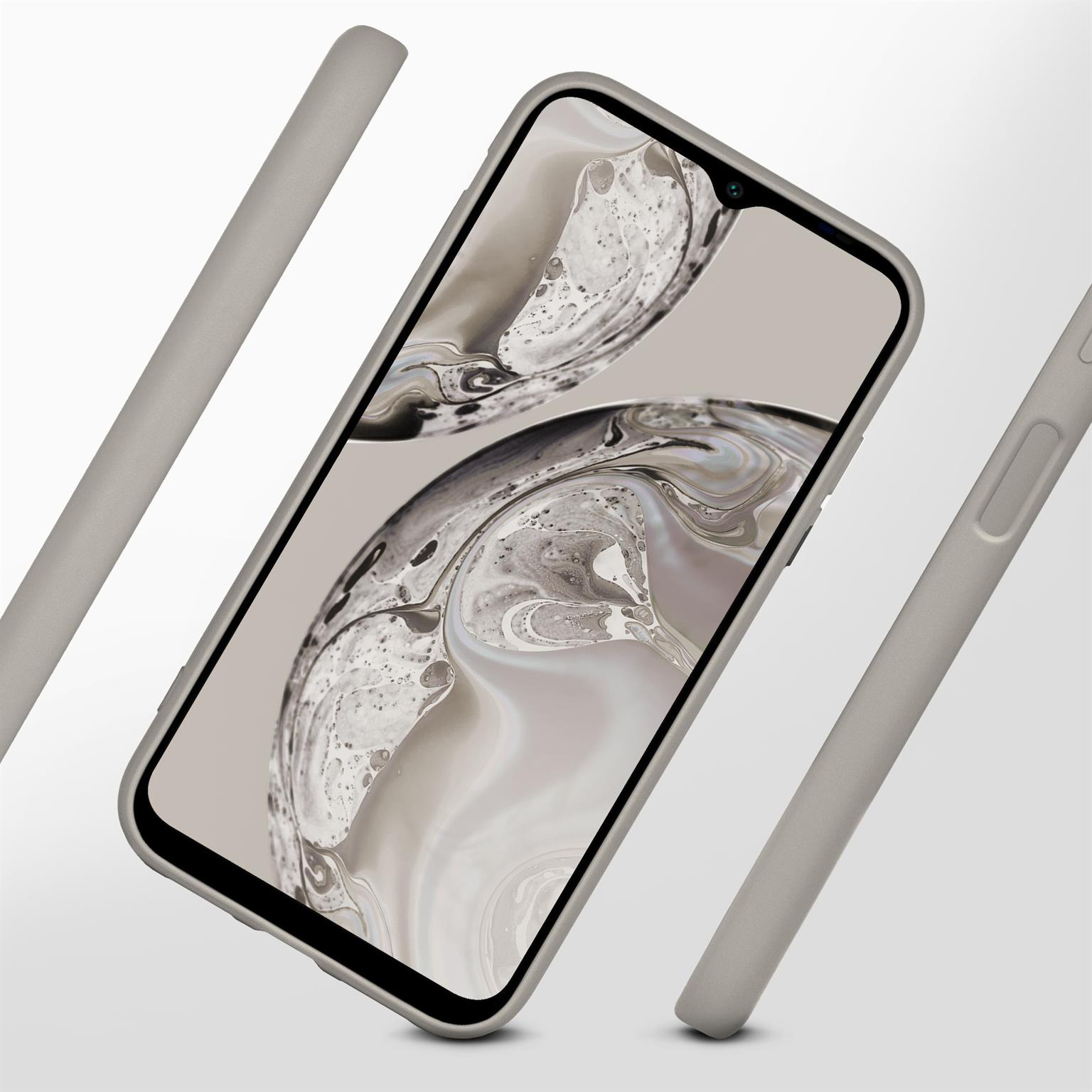 Ein Telefon in einer grauen Hülle, mit sichtbaren Seitentasten. Der Bildschirm zeigt ein abstraktes Design.