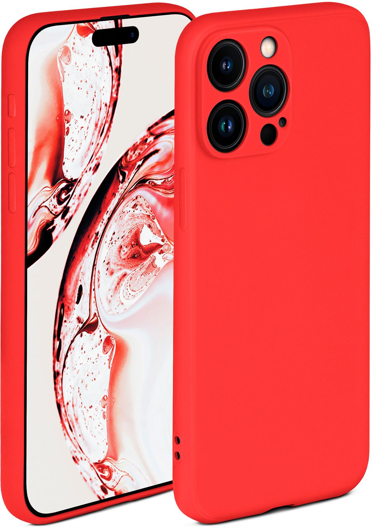 Rote Handyhülle mit Kameralinsen. Telefon daneben, Design anzeigend.