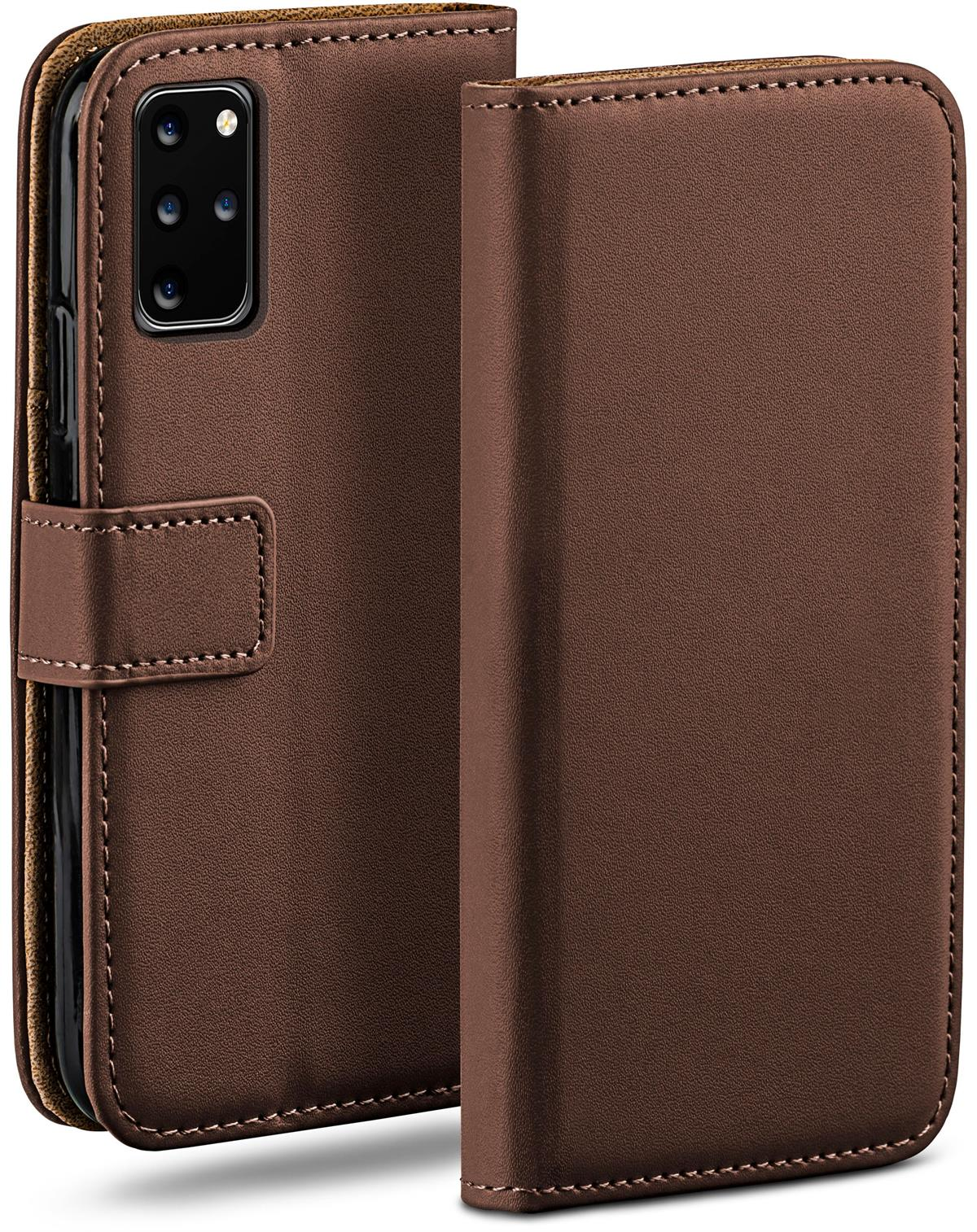Eine braune Handyhülle, geöffnet. Die Hülle hat einen Magnetverschluss und Nähte, die ein Telefon zeigen.