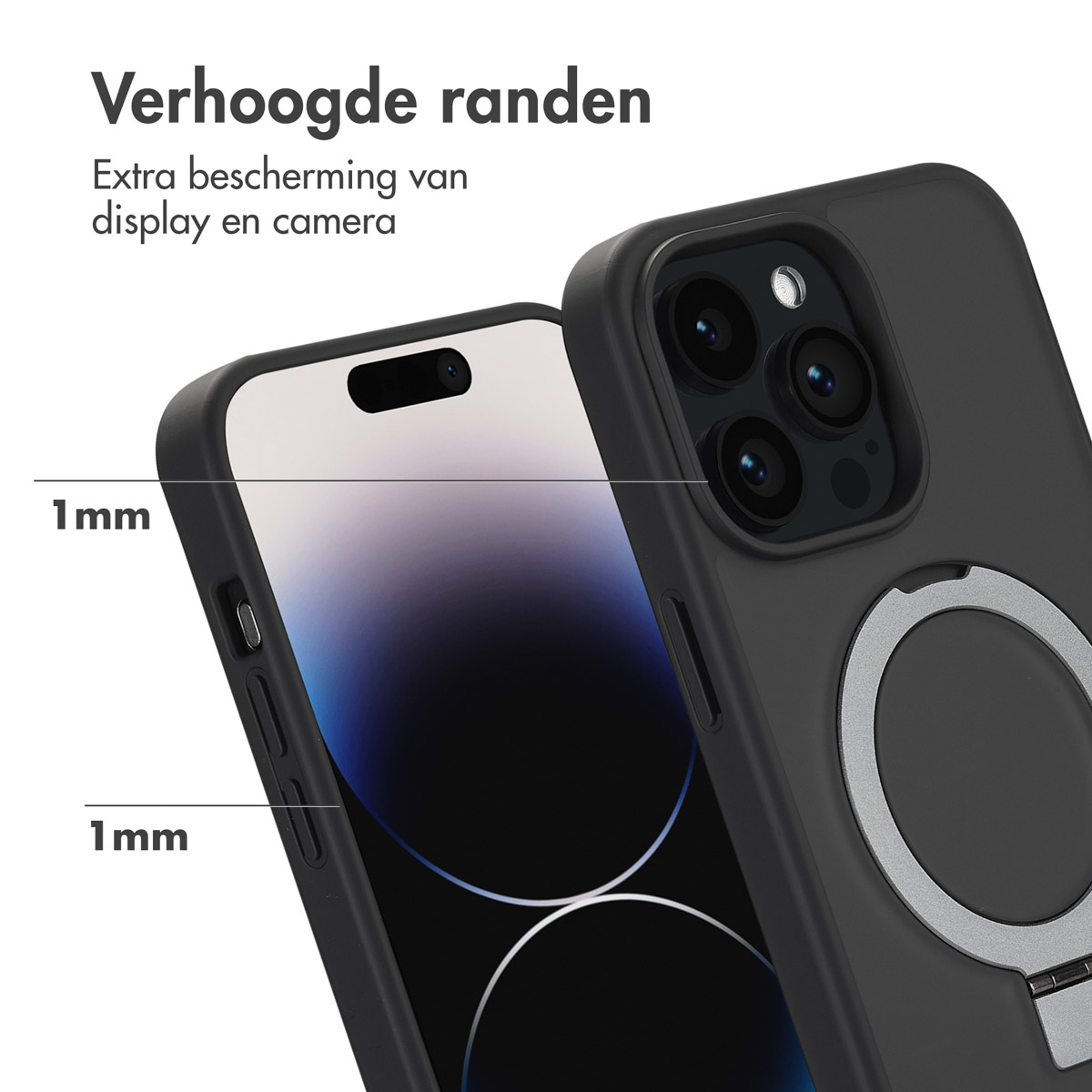 Zwarte telefoonhoes, telefoon binnenin. Tekst: Verhoogde randen, extra bescherming voor scherm en camera. 1 mm markering.