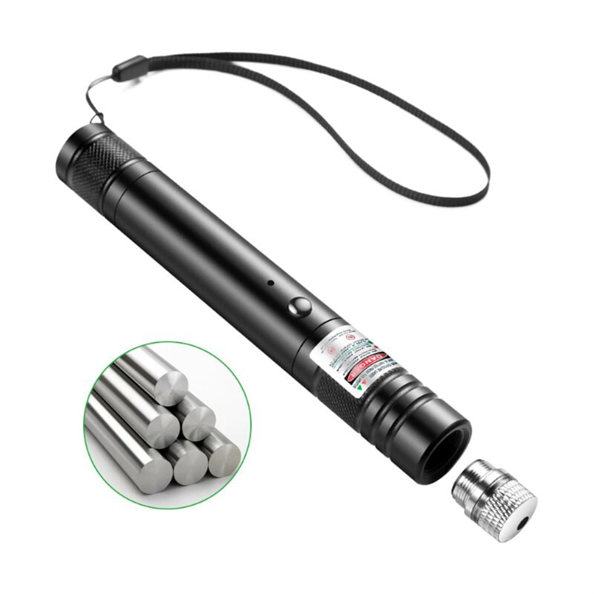 Schwarzer Laserpointer mit abgenommenem Kopf, silberne Spitze. Silberne Stäbe im Hintergrund.