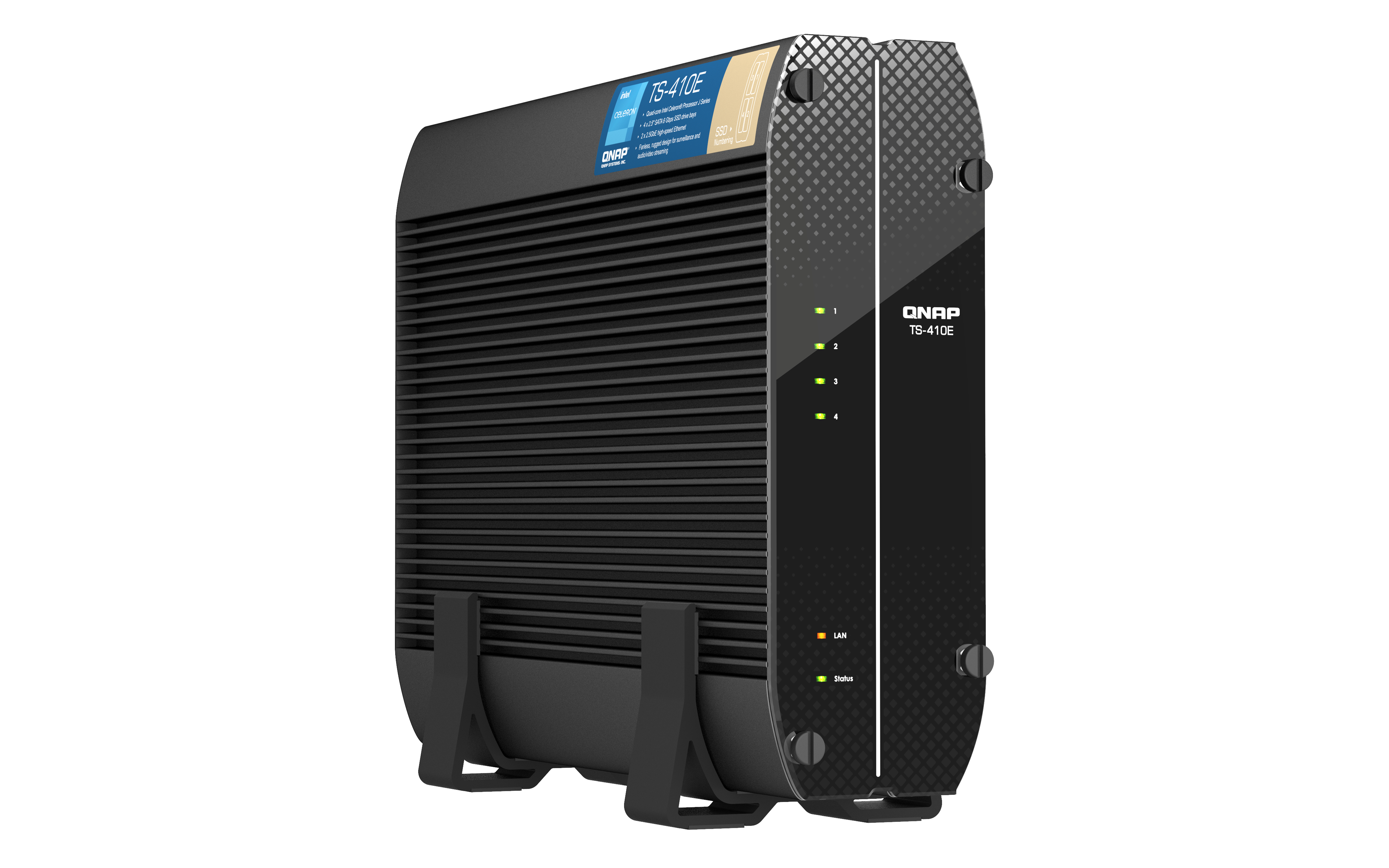 Schwarzer QNAP TS-410E-Server. Vorderansicht. Kontrollleuchten leuchten. Das QNAP-Logo ist sichtbar.