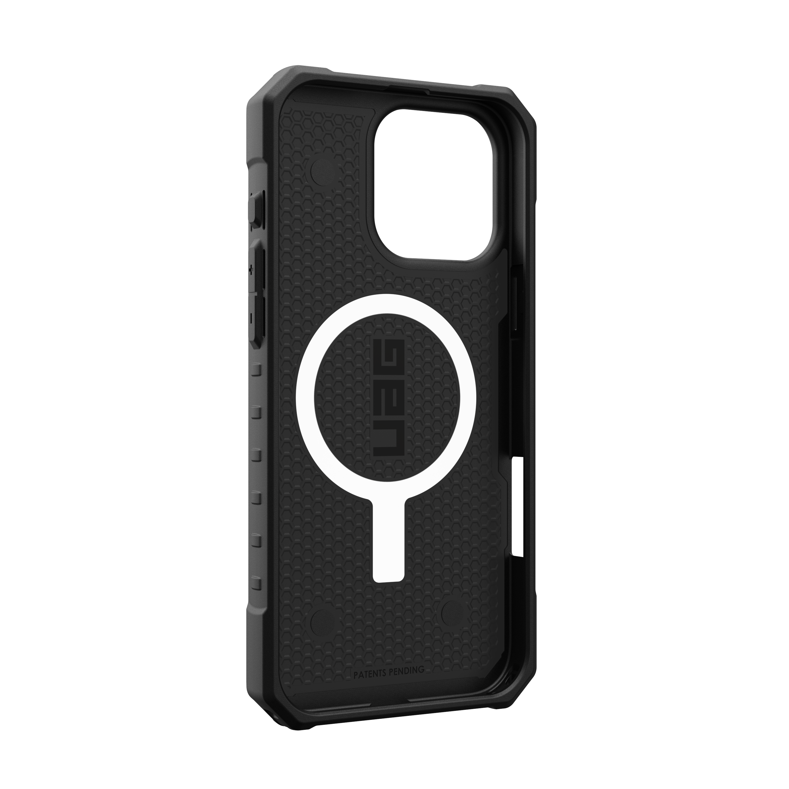 Innenraum der schwarzen Handyhülle. Weißes UAG-Logo und ein MagSafe-Ring.