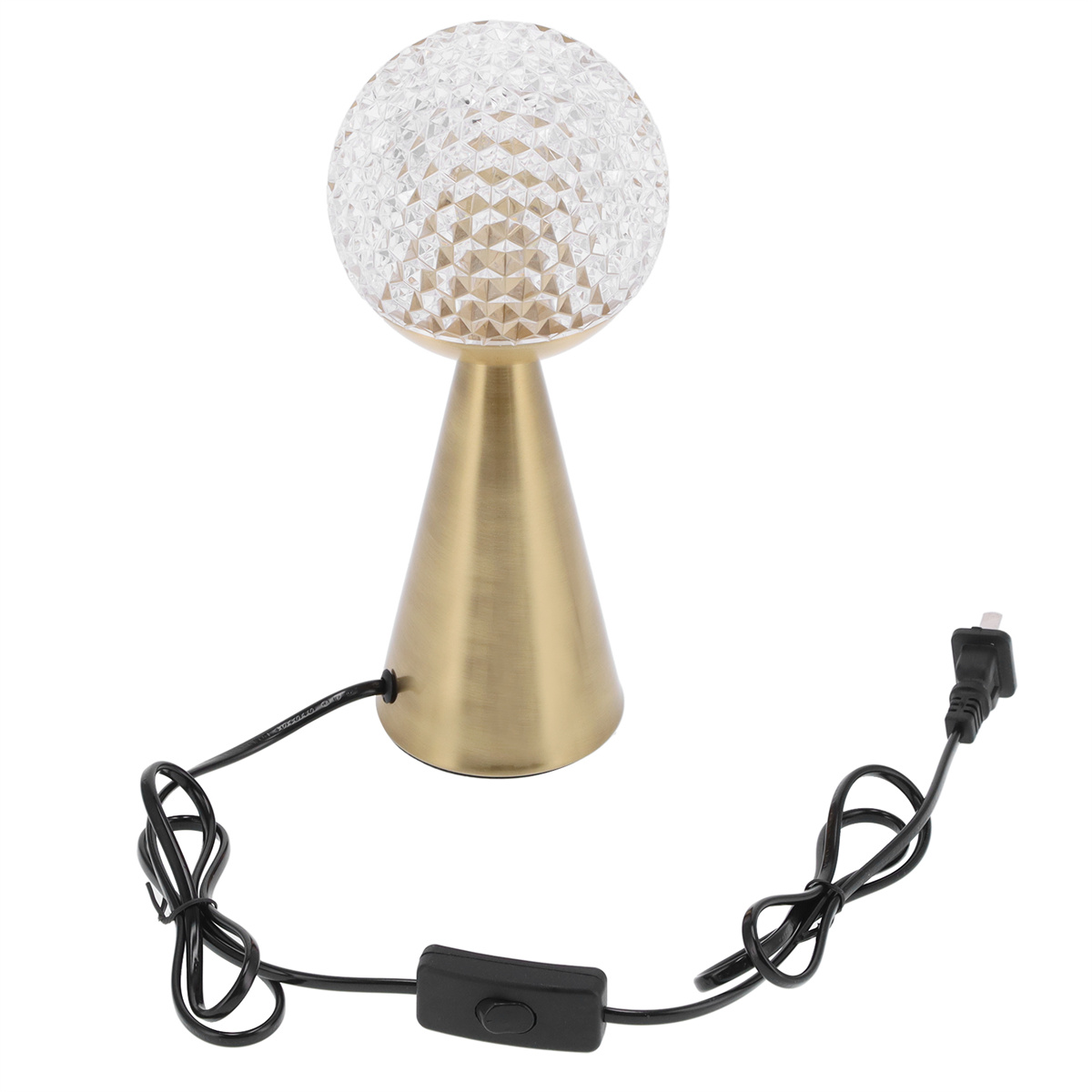 Eine goldene Lampe mit Kristallkugelkopf, Kegelsockel und einem schwarzen Schalter auf weißer Oberfläche.