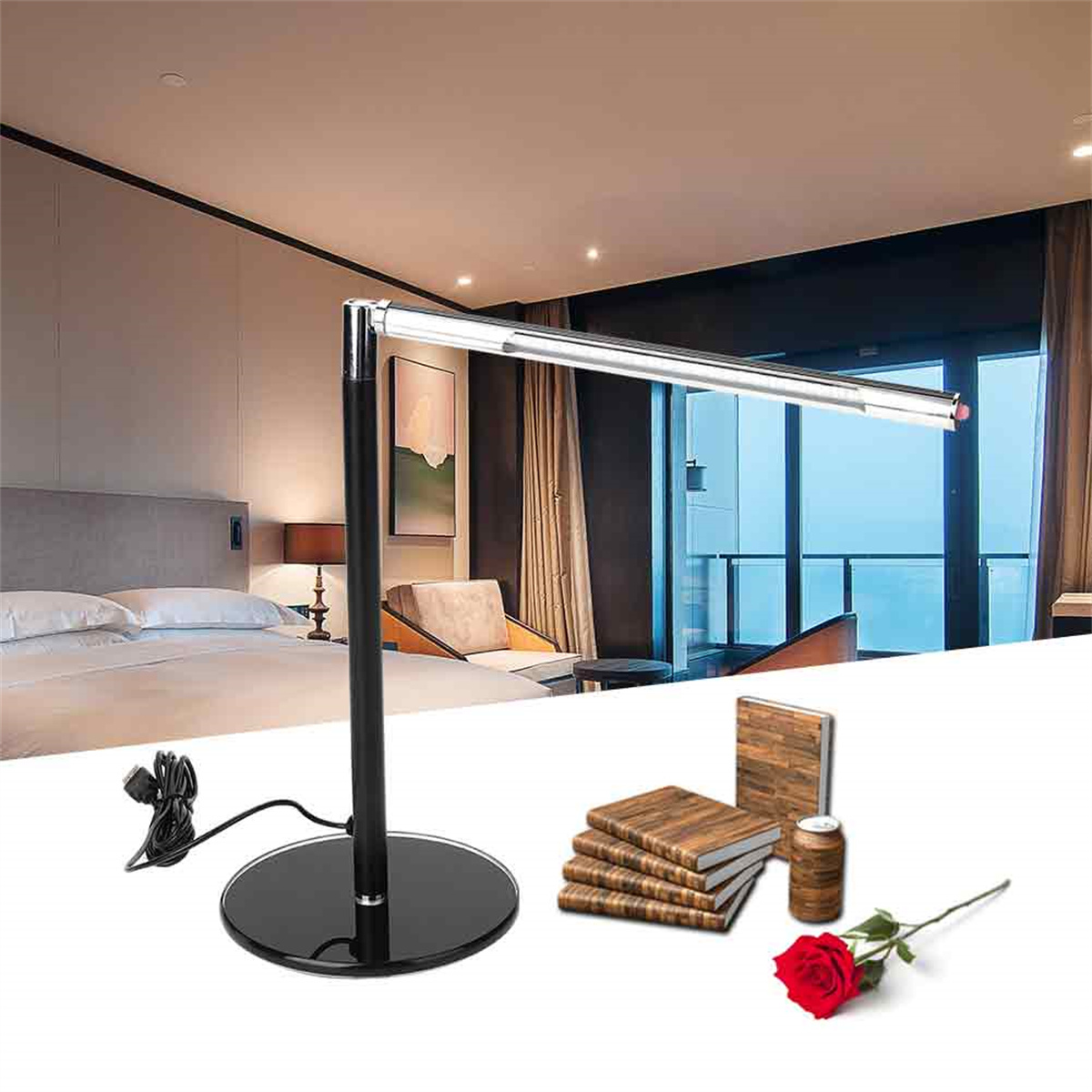 Schwarze Schreibtischlampe mit roter Rose, Büchern, einer Dose und Schlafzimmer im Hintergrund.