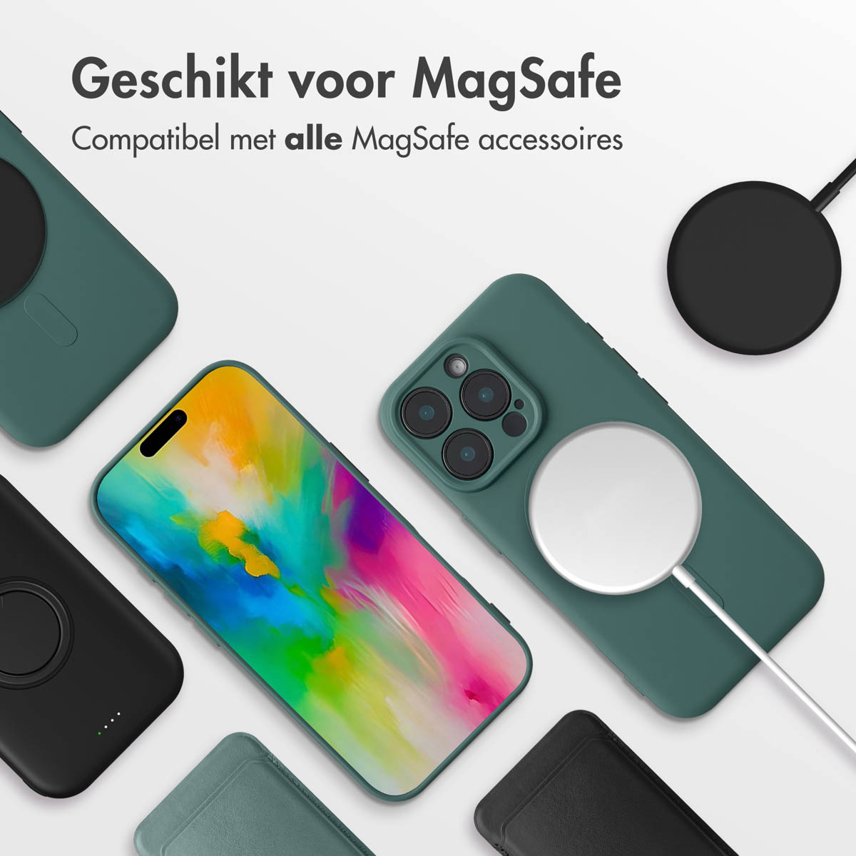 Telefoons en hoesjes in verschillende kleuren. Tekst: Geschikt voor MagSafe. Compatibel met alle MagSafe accessoires.
