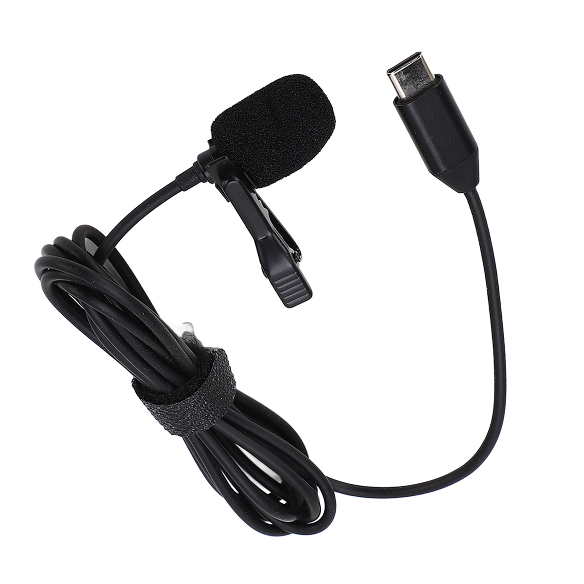 Schwarzes Mikrofon mit USB-C-Anschluss. Das Mikrofon hat einen Clip und eine Schaumstoffabdeckung.